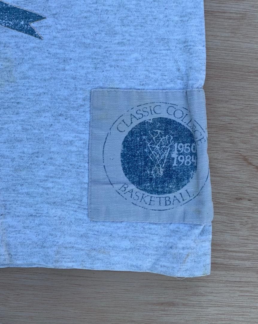 Vintage Vintage Tee ( A 13 ) Size US L / EU 52-54 / 3 - 3 Thumbnail