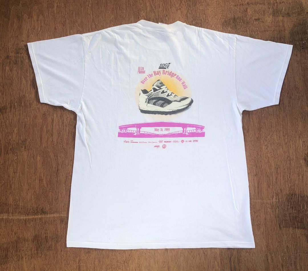 Vintage vintage tee C9 Size US XL / EU 56 / 4 - 1 Thumbnail