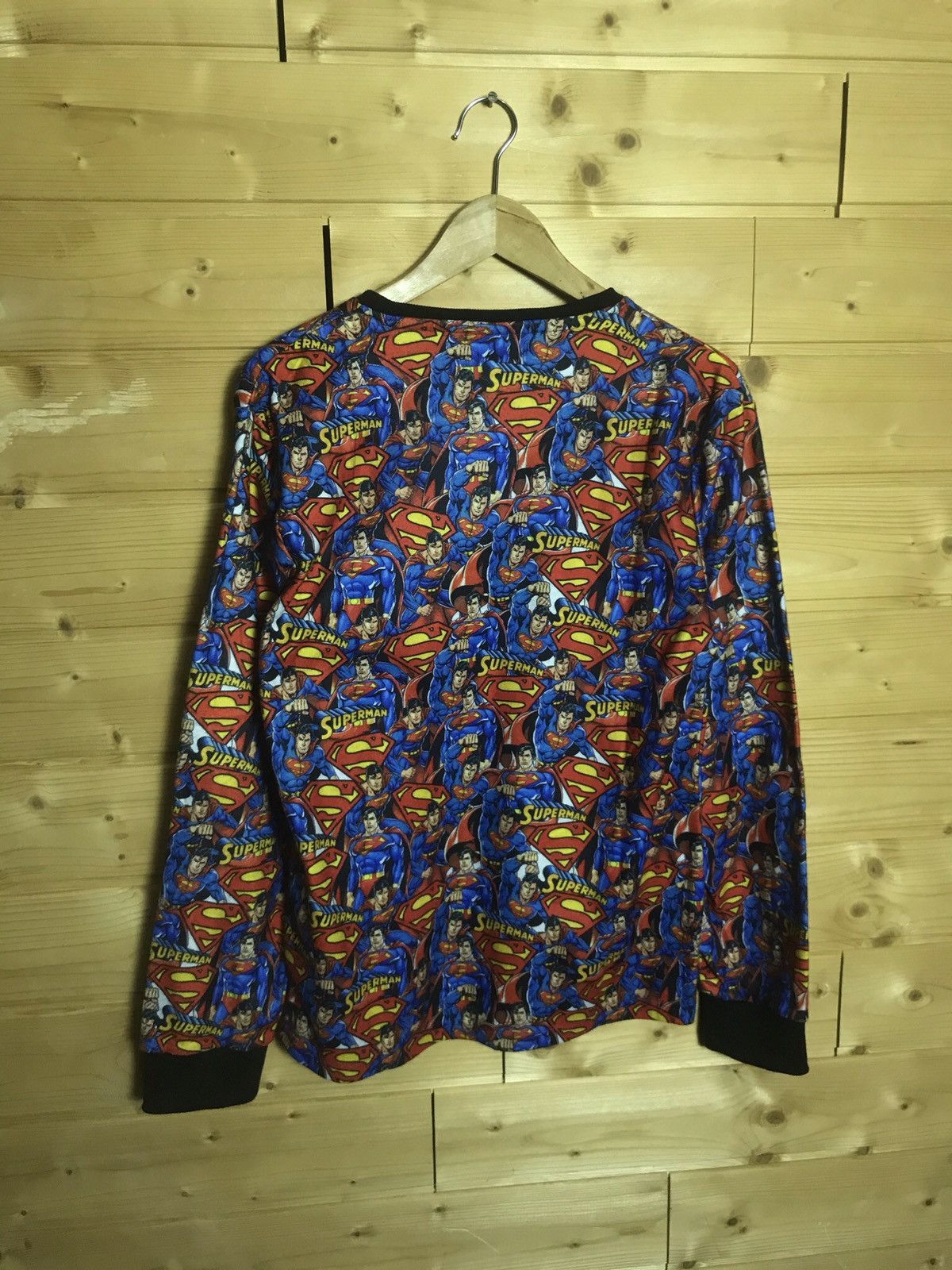 DC Comics 2016 DC comics Superman monogram sweatshirt with tag Size US S / EU 44-46 / 1 - 8 Thumbnail