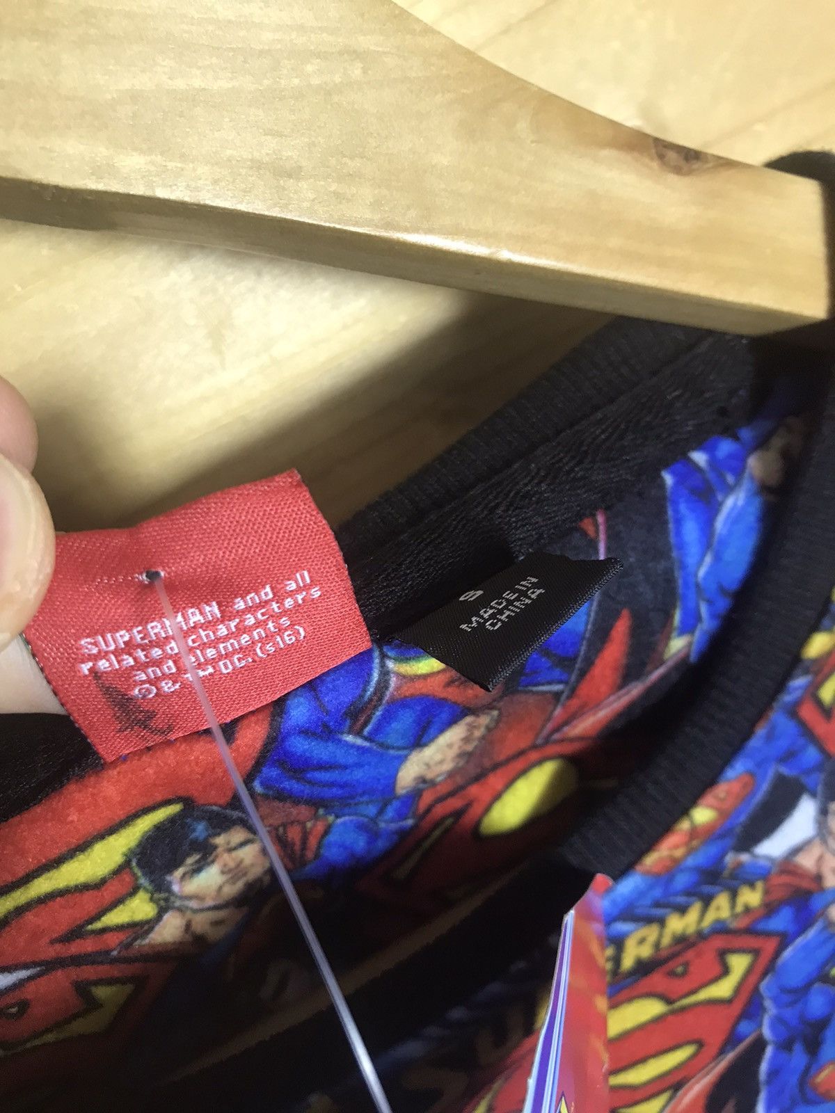 DC Comics 2016 DC comics Superman monogram sweatshirt with tag Size US S / EU 44-46 / 1 - 7 Thumbnail