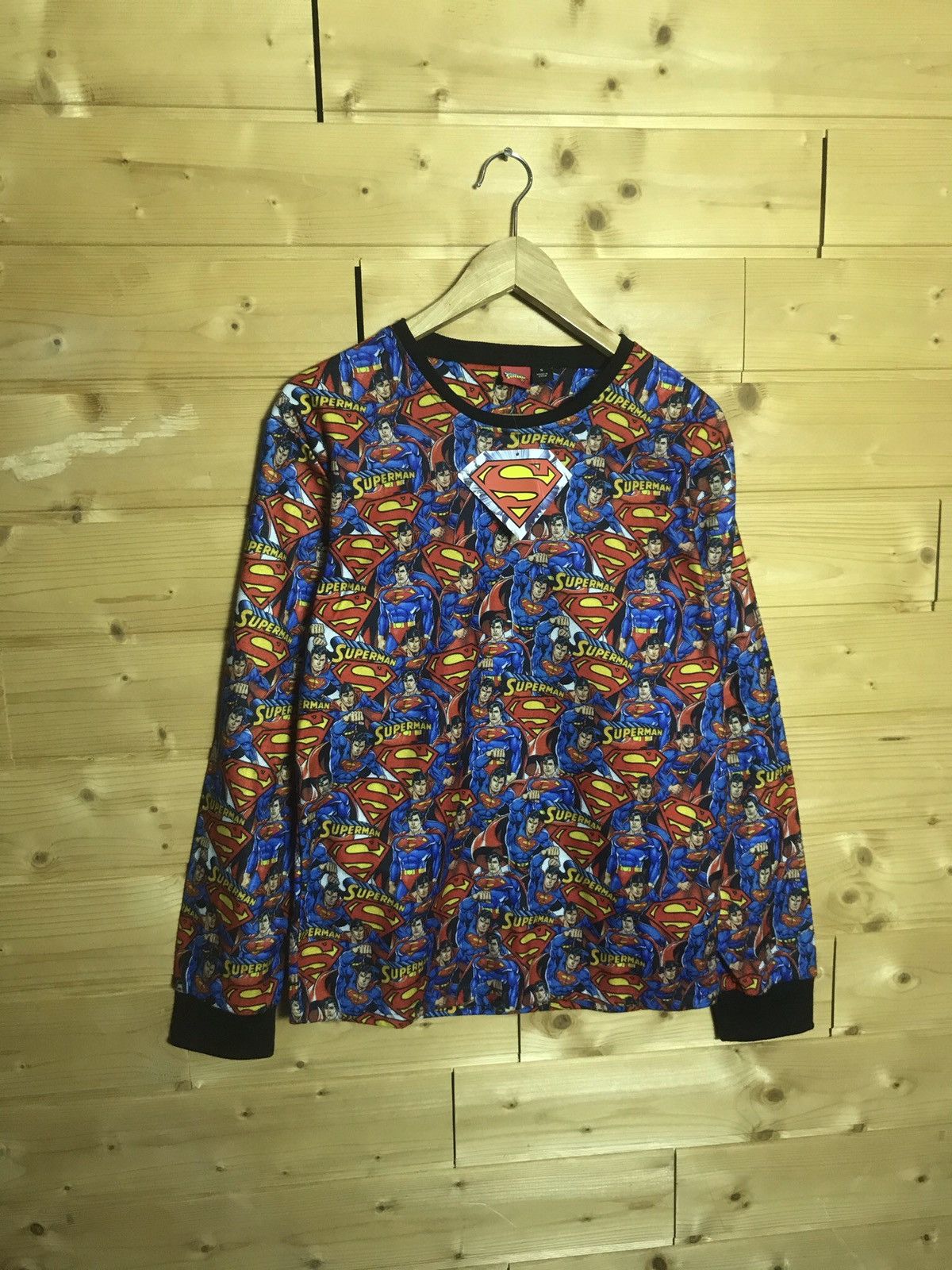 DC Comics 2016 DC comics Superman monogram sweatshirt with tag Size US S / EU 44-46 / 1 - 2 Thumbnail