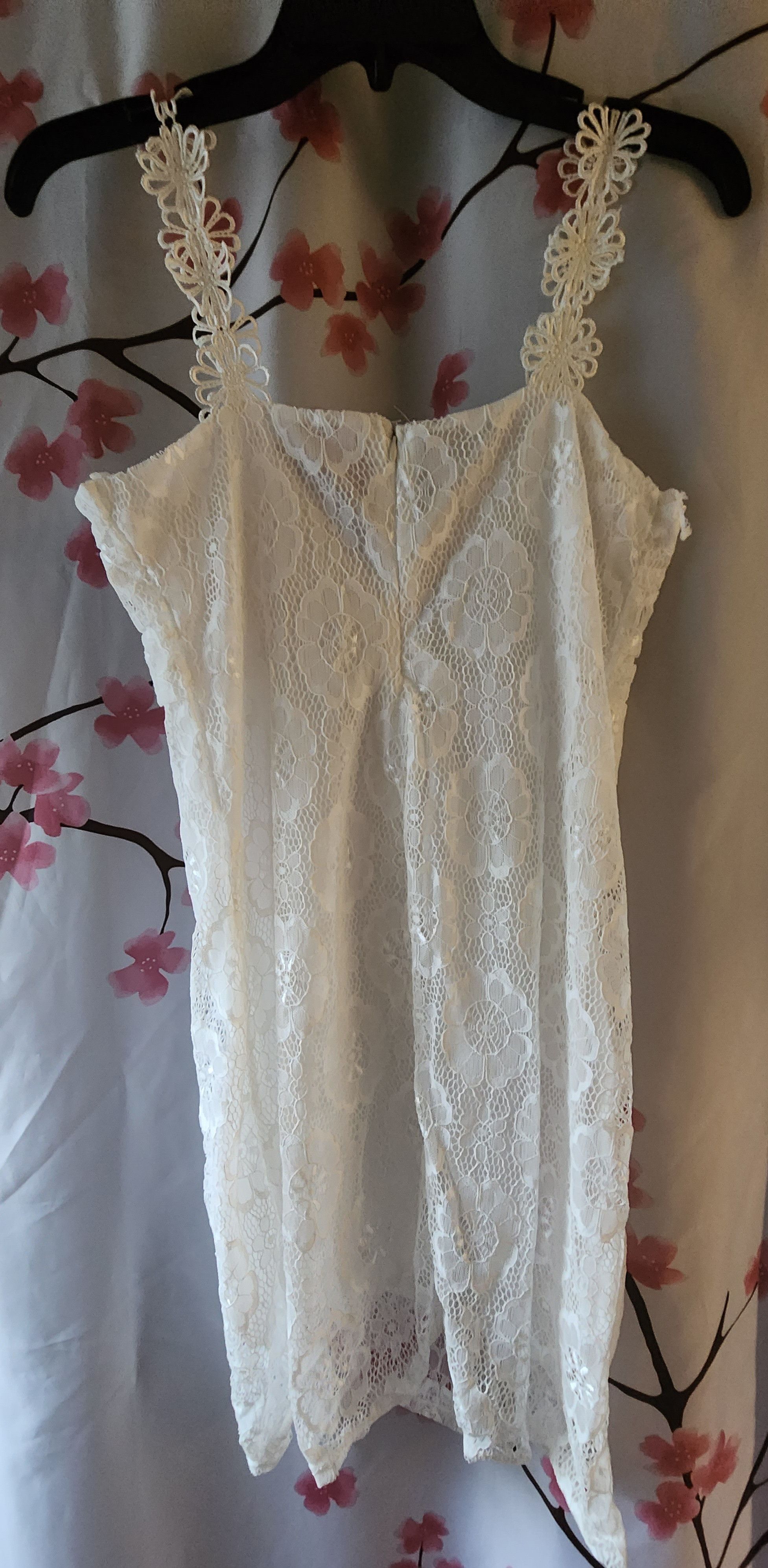 Other New Women's Fashion White Lace Flower Strap Dress Size Small Size S / US 4 / IT 40 - 2 Thumbnail