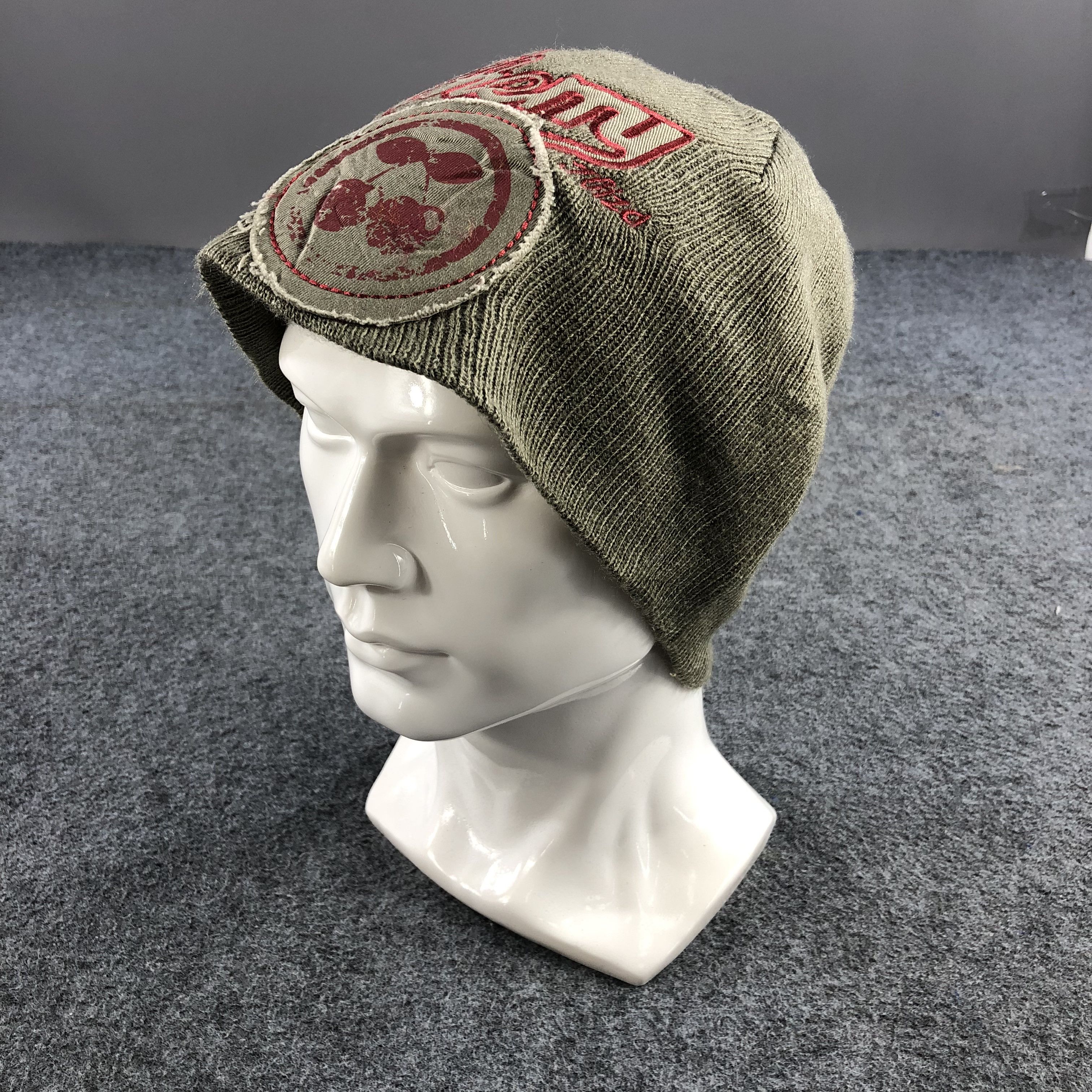 Japanese Brand Cherry Slouchy Beanie Snowcap Snow Hat B138 Size ONE SIZE - 1 Thumbnail