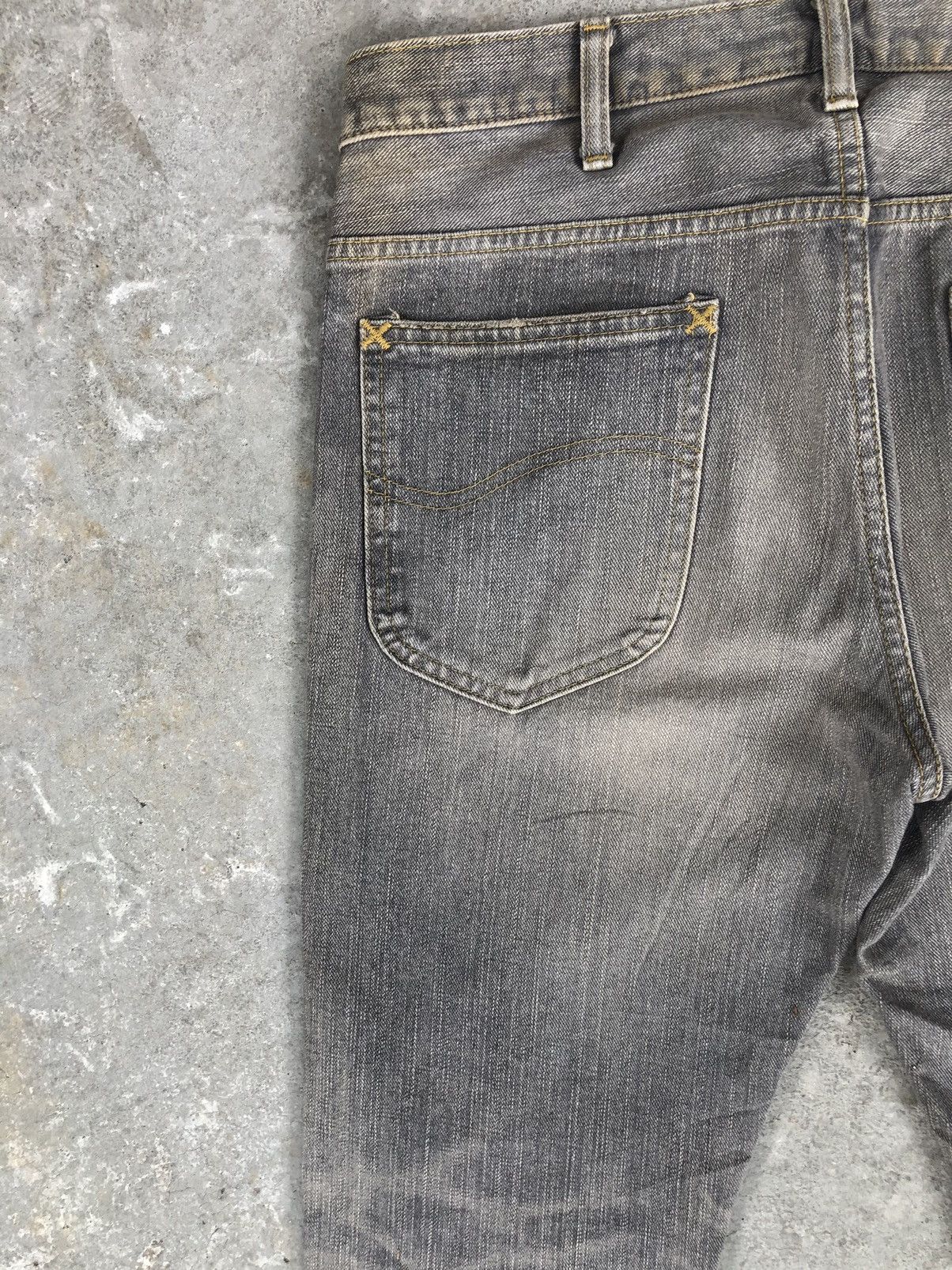 Lee Japanese Lee Flared Jeans Distressed Jeans Size US 33 - 9 Thumbnail