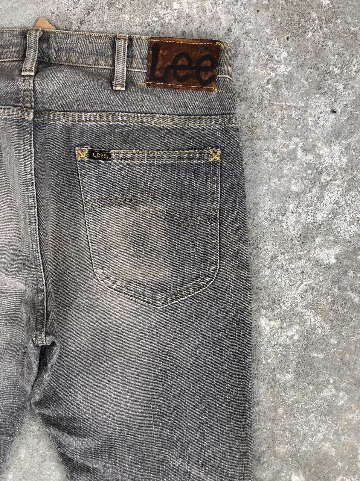 Lee Japanese Lee Flared Jeans Distressed Jeans Size US 33 - 10 Thumbnail