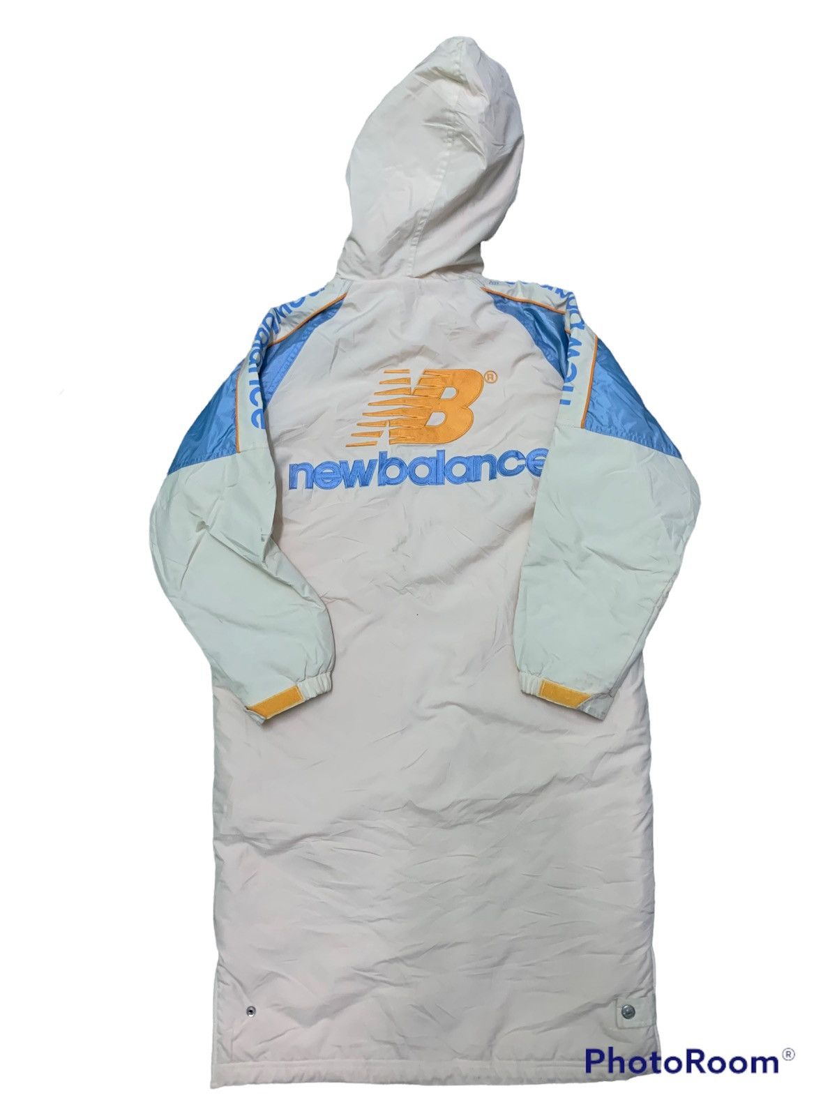 New Balance Nice New Balance Big Logo And Spellout Long Raincoat Size US M / EU 48-50 / 2 - 1 Thumbnail