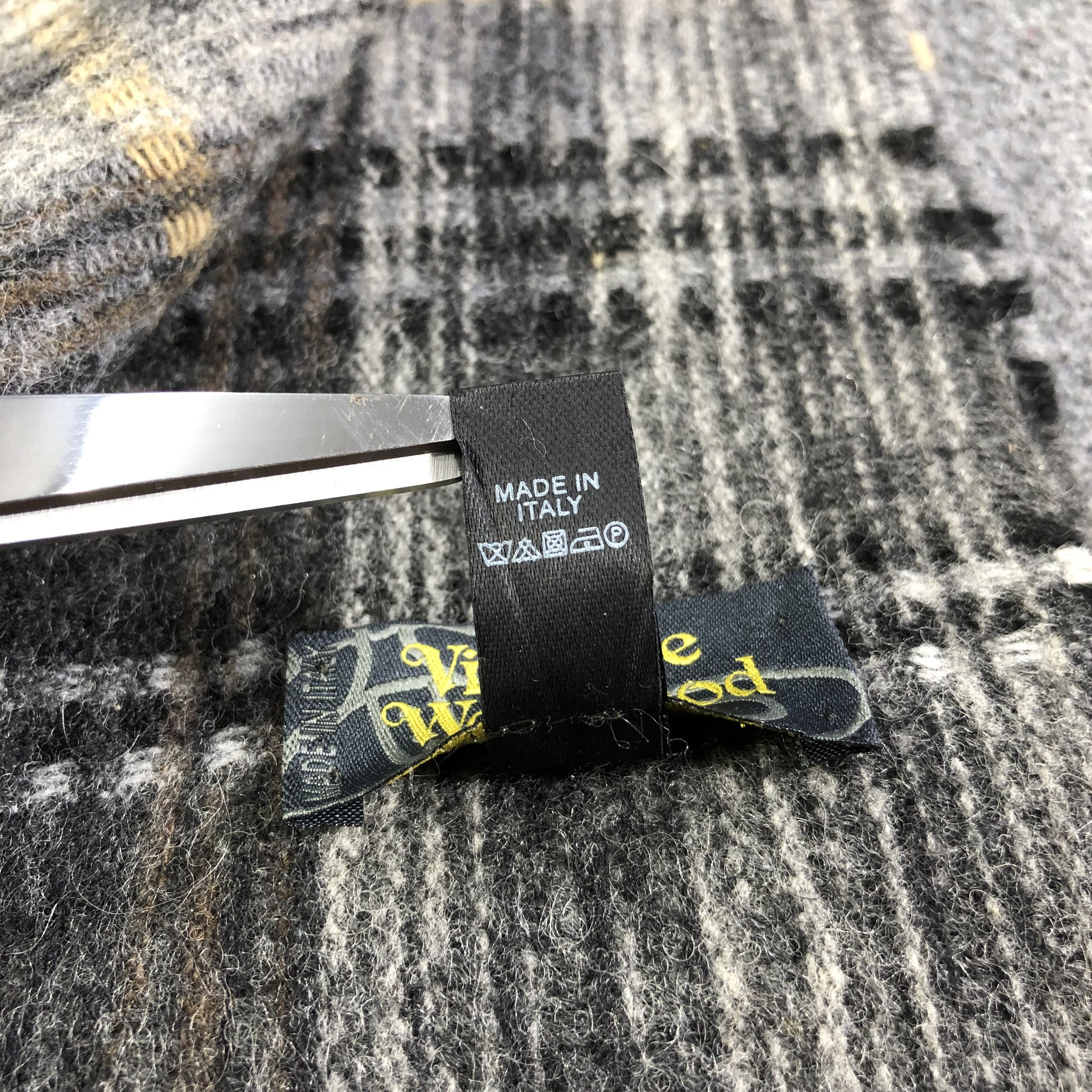 Vivienne Westwood Vivienne Westwood Striped Wool Scarf Muffler V1340 Size ONE SIZE - 6 Thumbnail