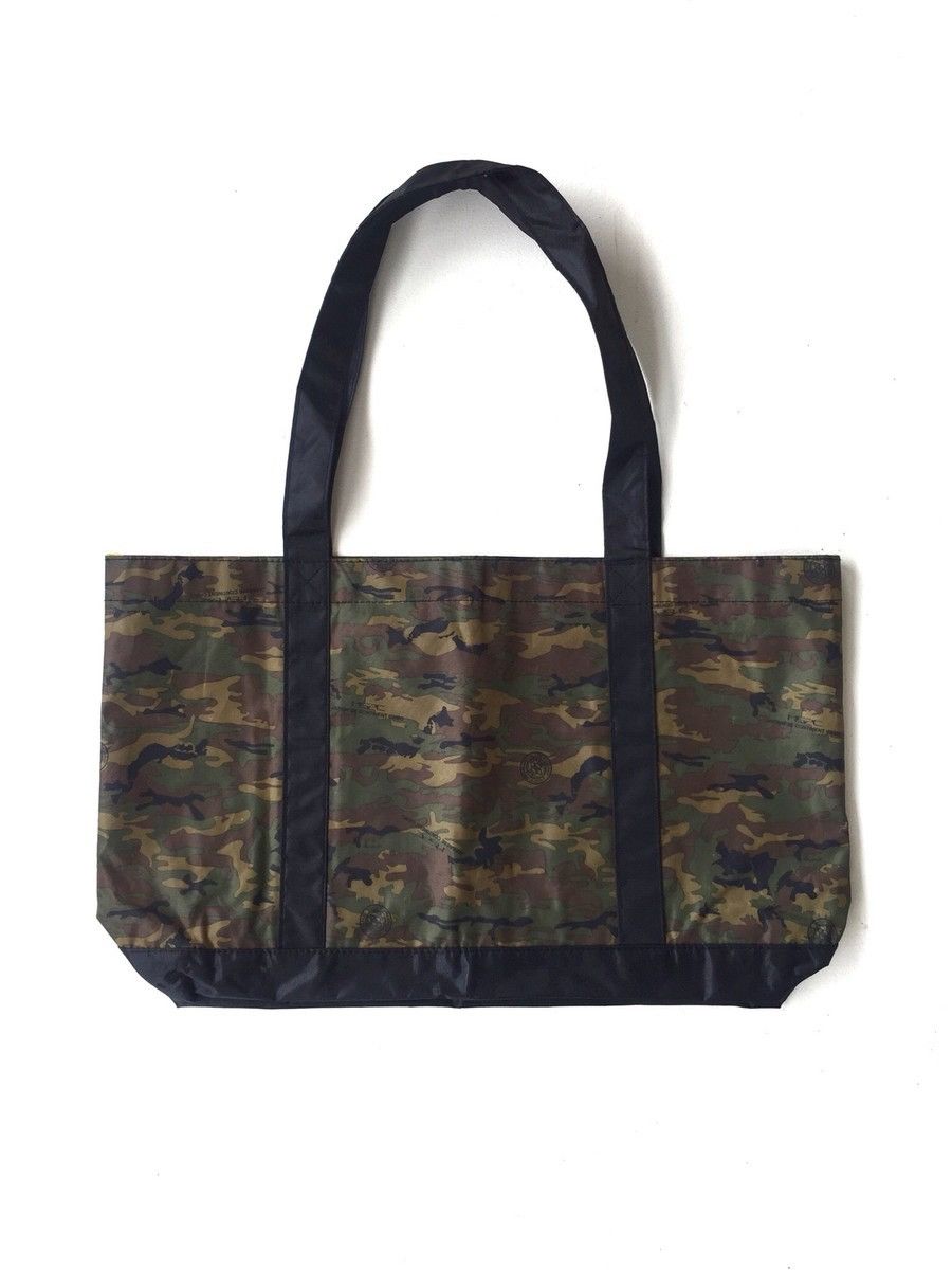 Porter Masterpiece Porter 🇯🇵 Camo Utility Shoulder Tote Bag Size ONE SIZE - 3 Thumbnail