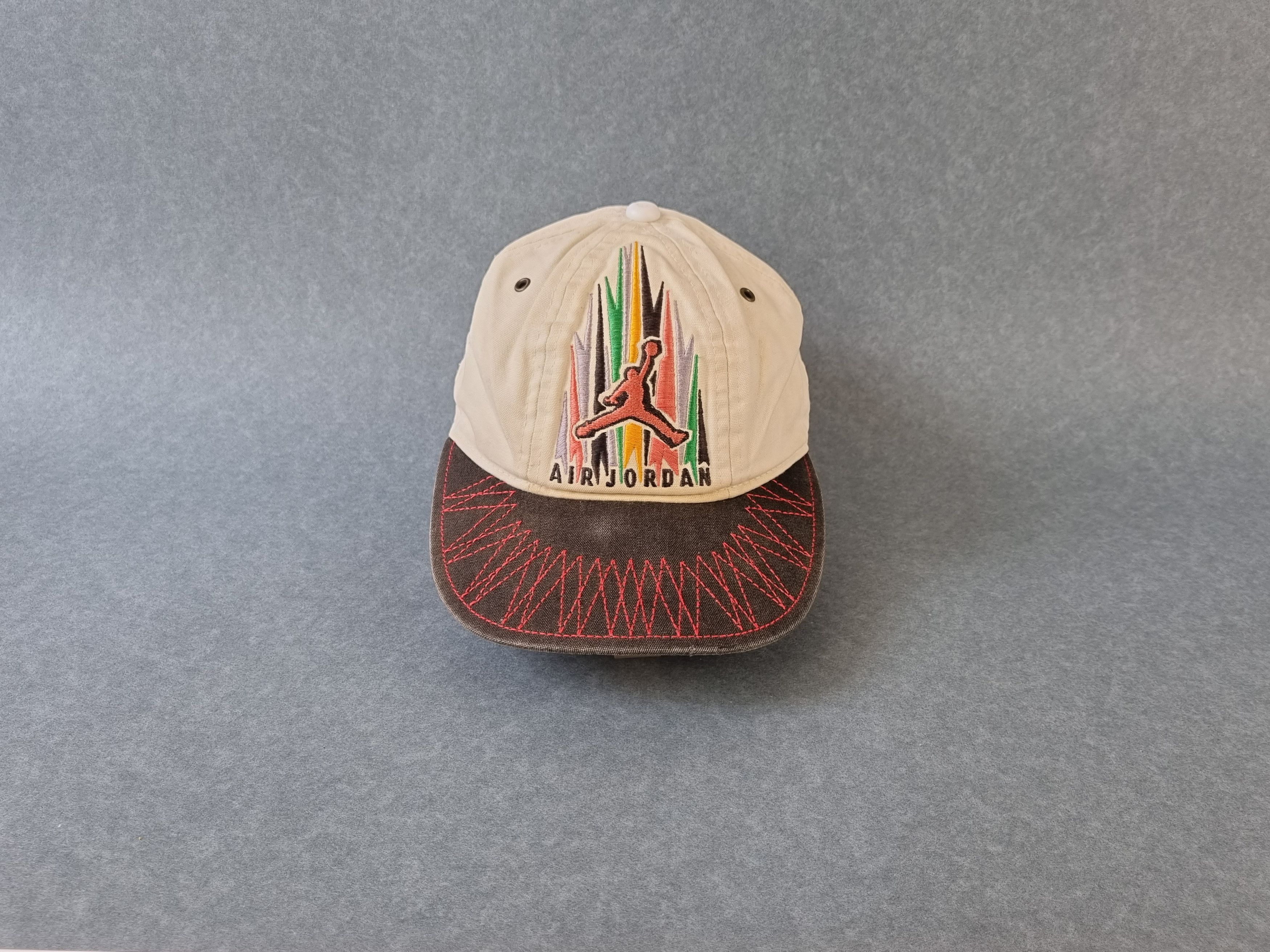 Jordan Brand × Nike × Vintage Rare 90s Jordan NIKE Youth Thrashed Faded Cap Size ONE SIZE - 2 Thumbnail