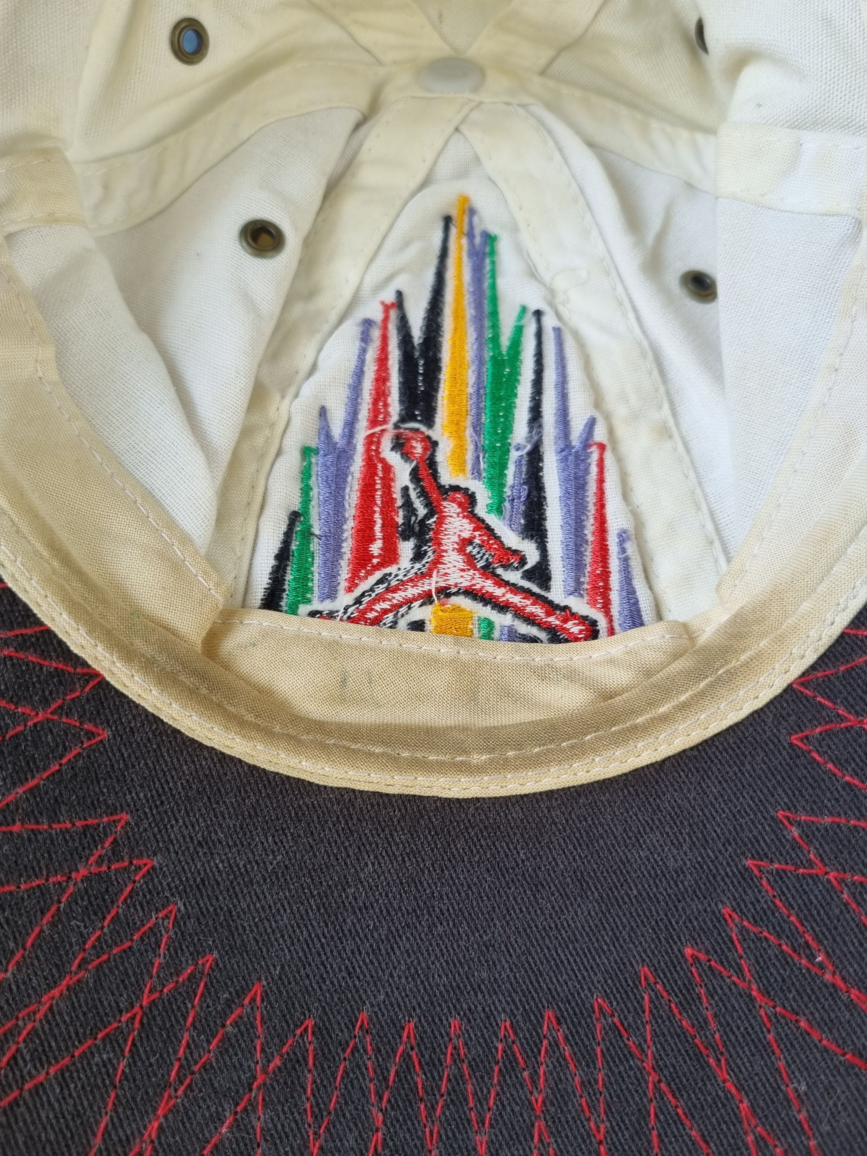 Jordan Brand × Nike × Vintage Rare 90s Jordan NIKE Youth Thrashed Faded Cap Size ONE SIZE - 8 Thumbnail