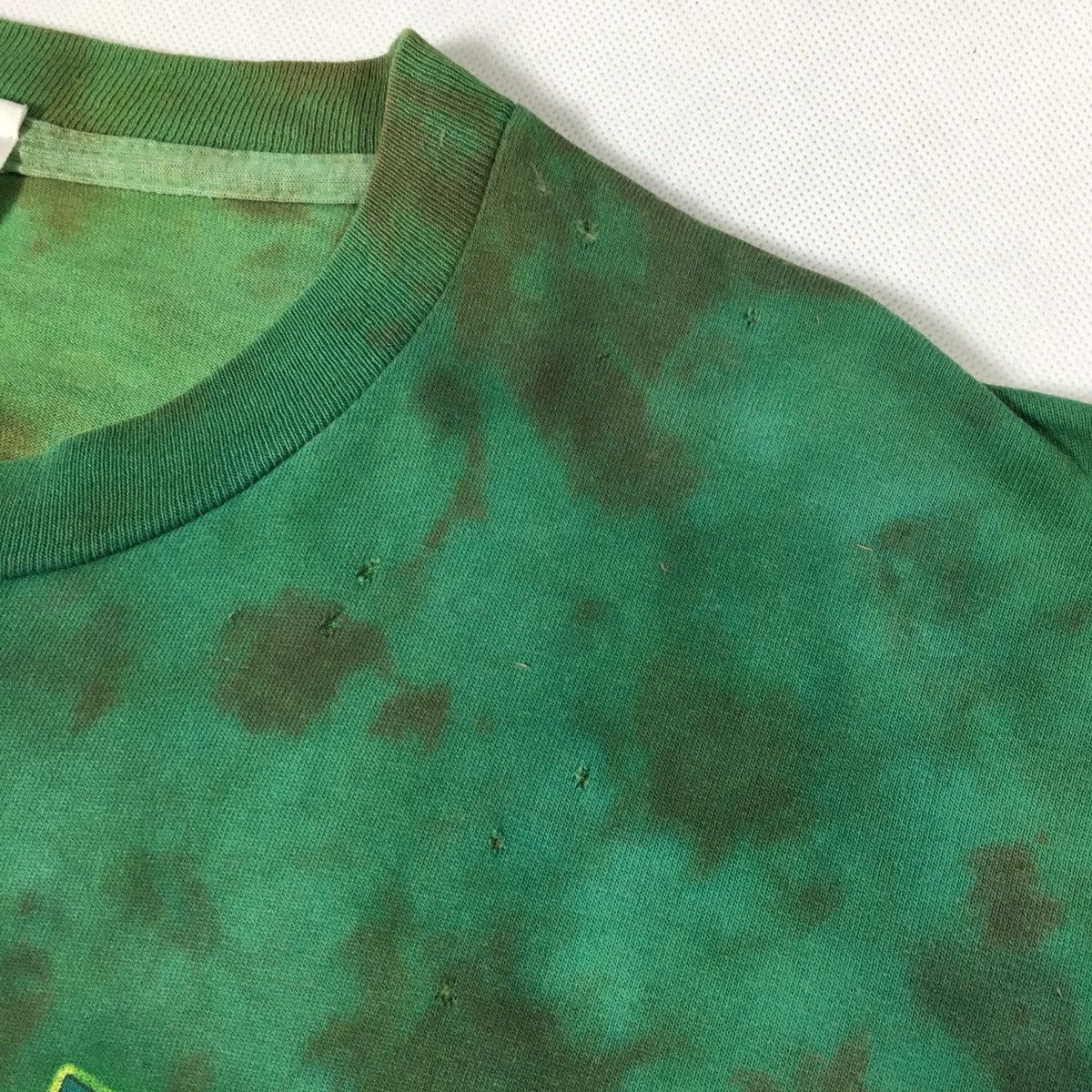 Marvel Comics × Universal Studios × Vintage Vtg Hulk Tie Dye Marvel Universal Studio Distressed Tshirt Size US L / EU 52-54 / 3 - 4 Thumbnail