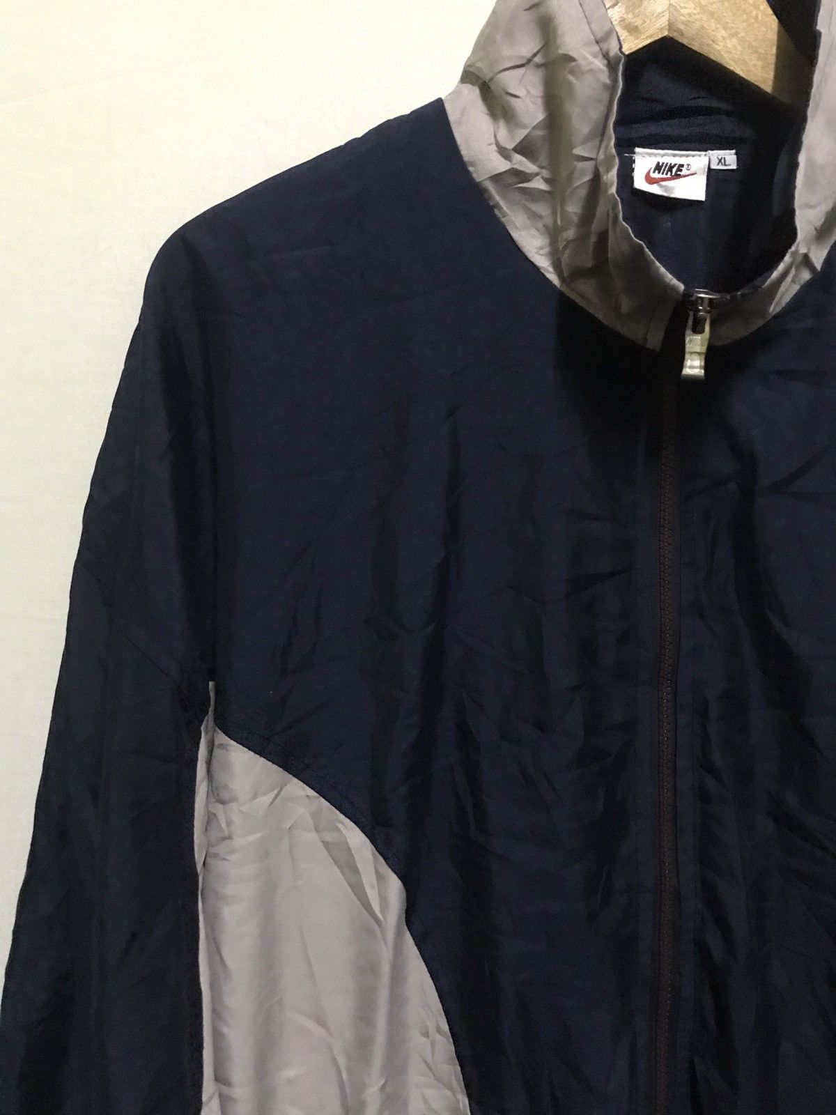 Nike × Vintage Vintage 90s Nike Windbreaker Size US XL / EU 56 / 4 - 2 Thumbnail