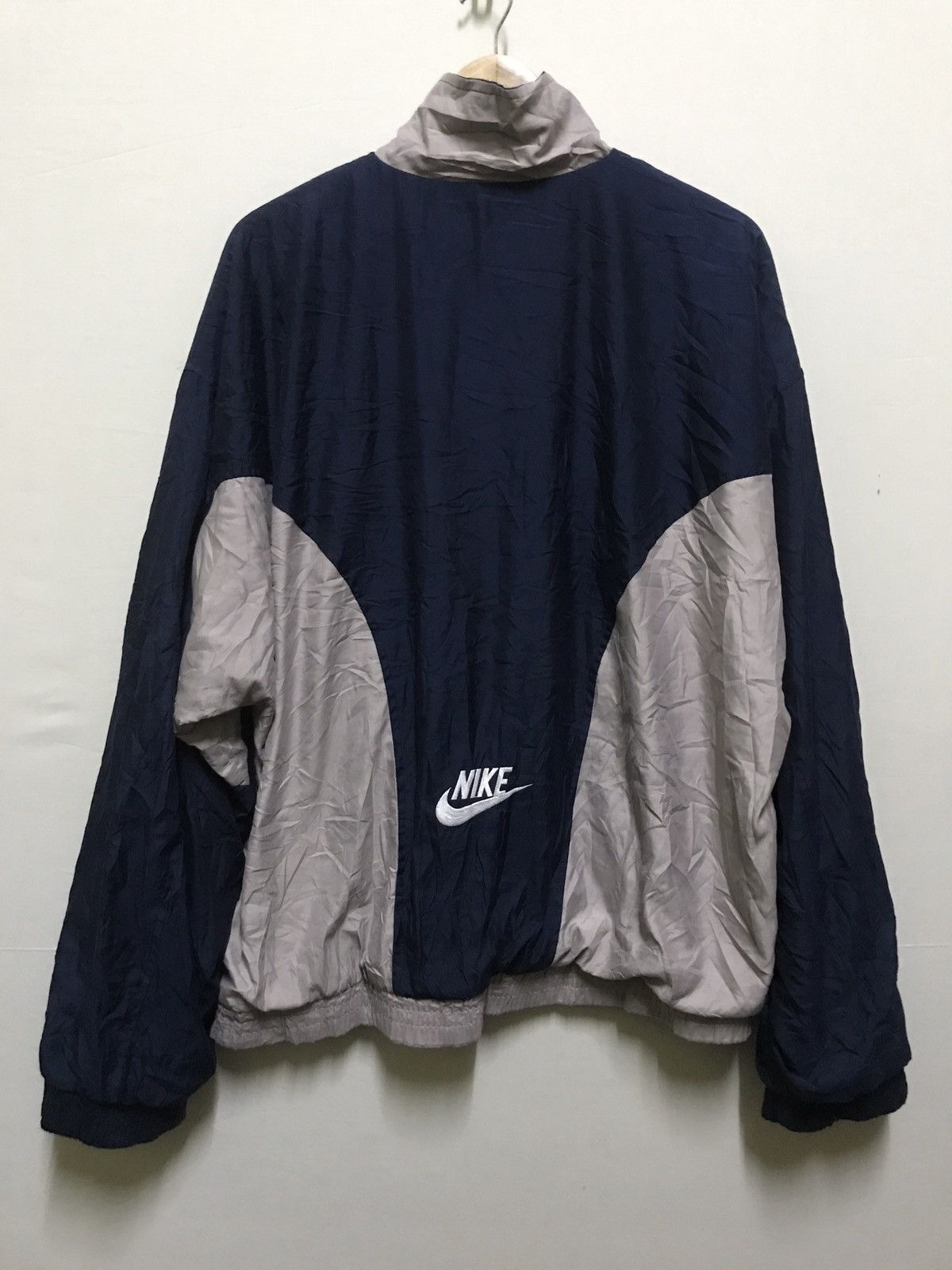 Nike × Vintage Vintage 90s Nike Windbreaker Size US XL / EU 56 / 4 - 10 Thumbnail
