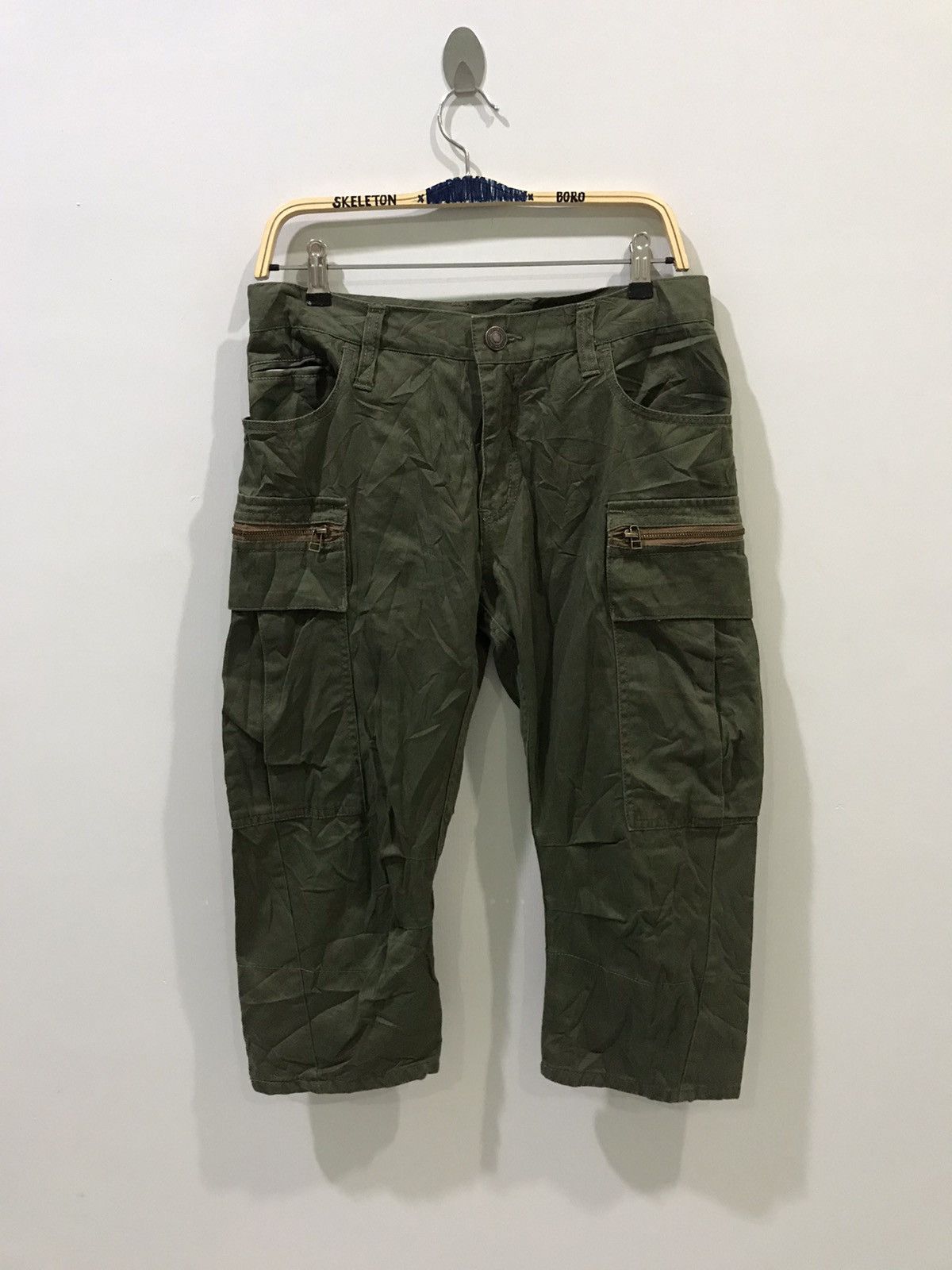 Japanese Brand FREE GATE Japan Big Side Pocket Zipper Cropped Cargo Pant Size US 32 / EU 48 - 1 Thumbnail