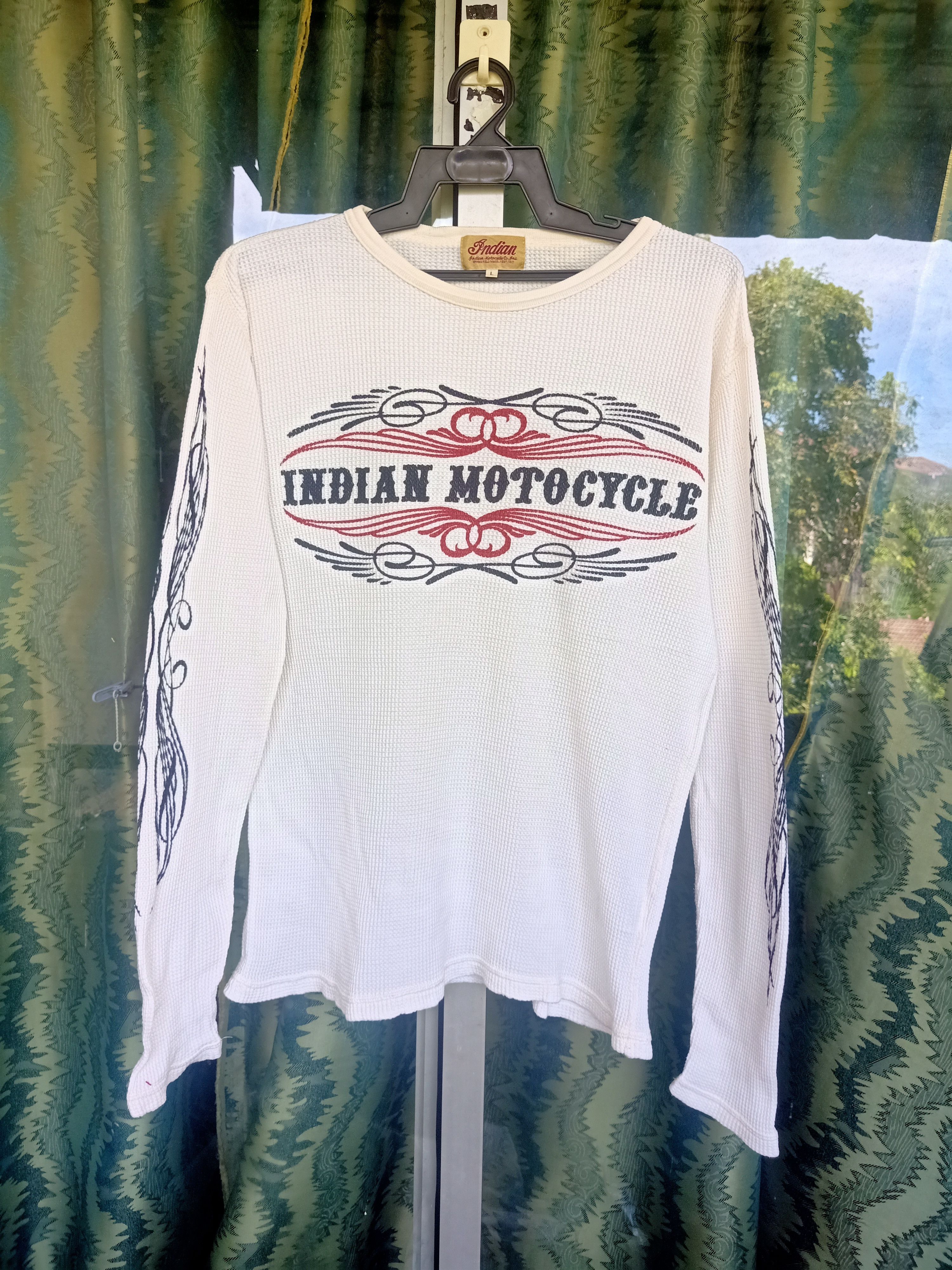 Indian Motorcycle Thermal Indian Motorcycle Long sleeve stretch Shirt Size US M / EU 48-50 / 2 - 3 Thumbnail