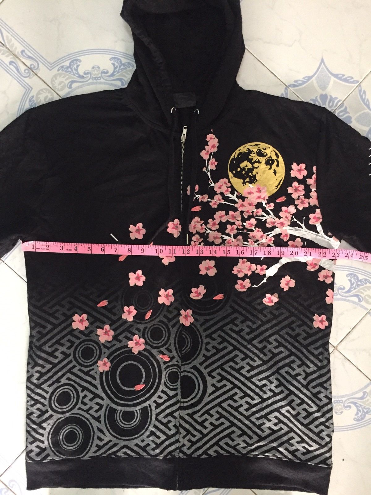 Japanese Brand Nice print dragon tiger sakura short sleeve zipper hoodie Size US M / EU 48-50 / 2 - 17 Thumbnail