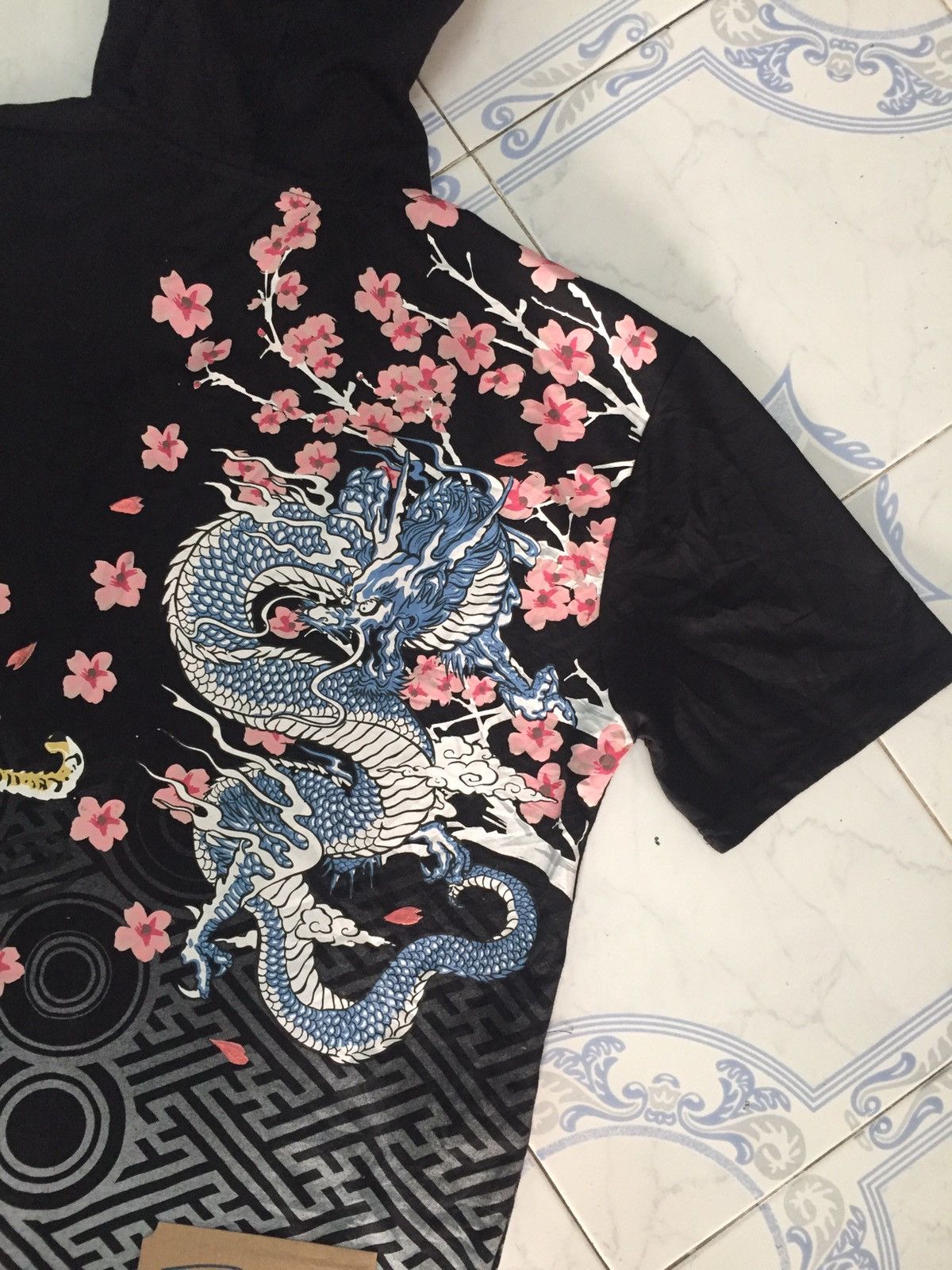 Japanese Brand Nice print dragon tiger sakura short sleeve zipper hoodie Size US M / EU 48-50 / 2 - 10 Thumbnail