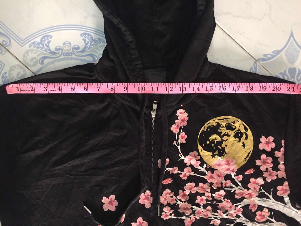 Japanese Brand Nice print dragon tiger sakura short sleeve zipper hoodie Size US M / EU 48-50 / 2 - 19 Thumbnail