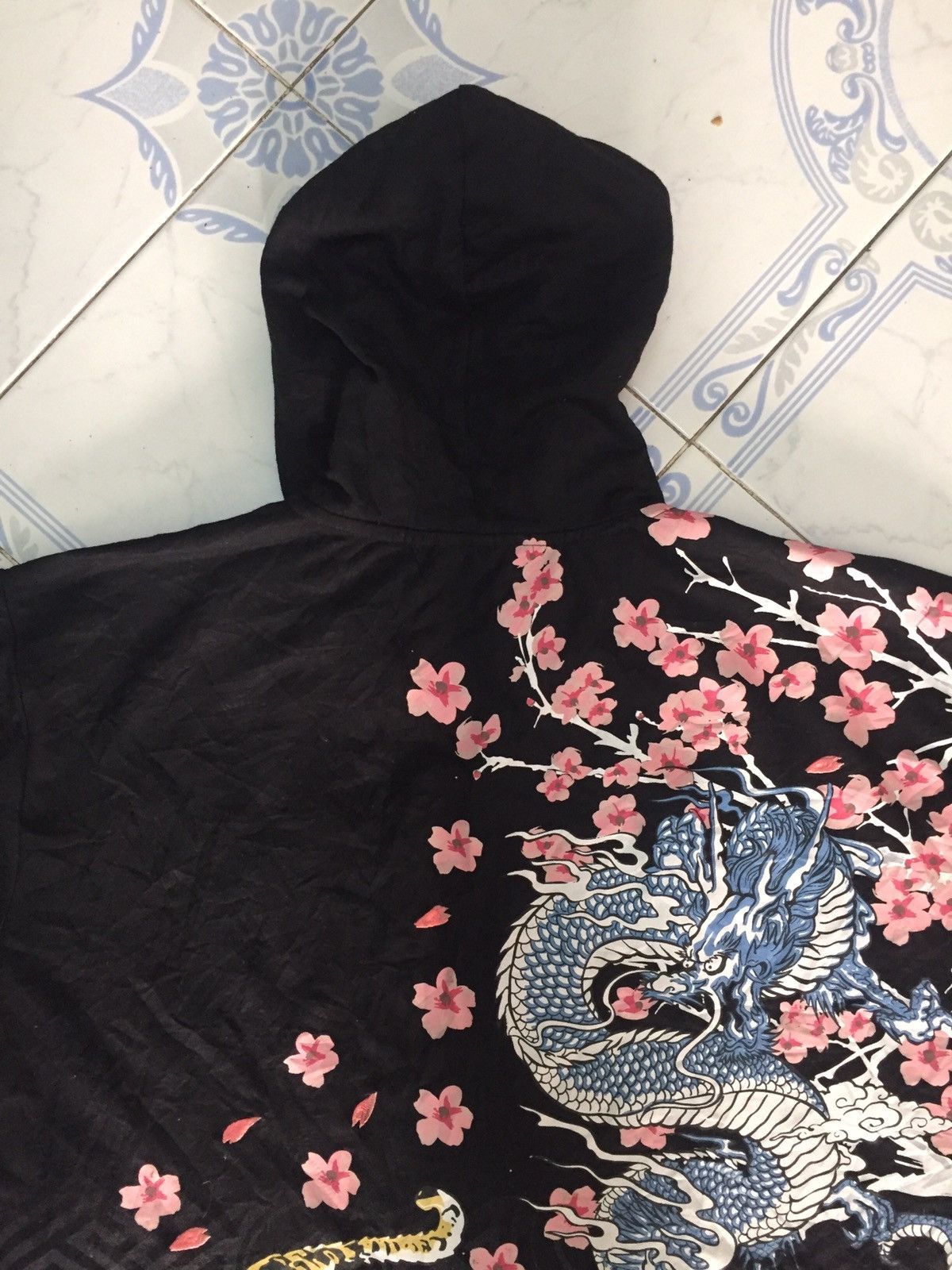 Japanese Brand Nice print dragon tiger sakura short sleeve zipper hoodie Size US M / EU 48-50 / 2 - 12 Thumbnail