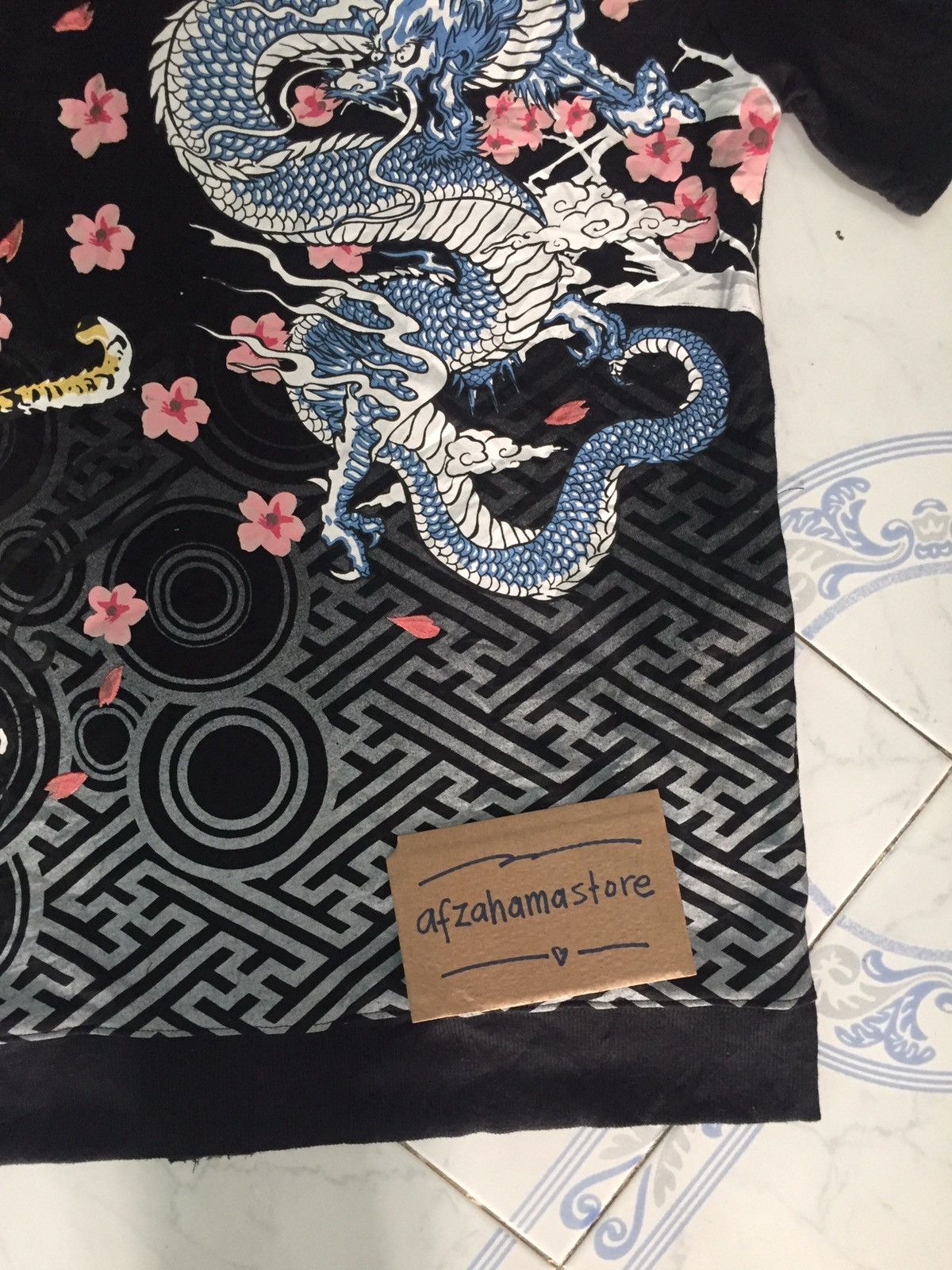 Japanese Brand Nice print dragon tiger sakura short sleeve zipper hoodie Size US M / EU 48-50 / 2 - 9 Thumbnail