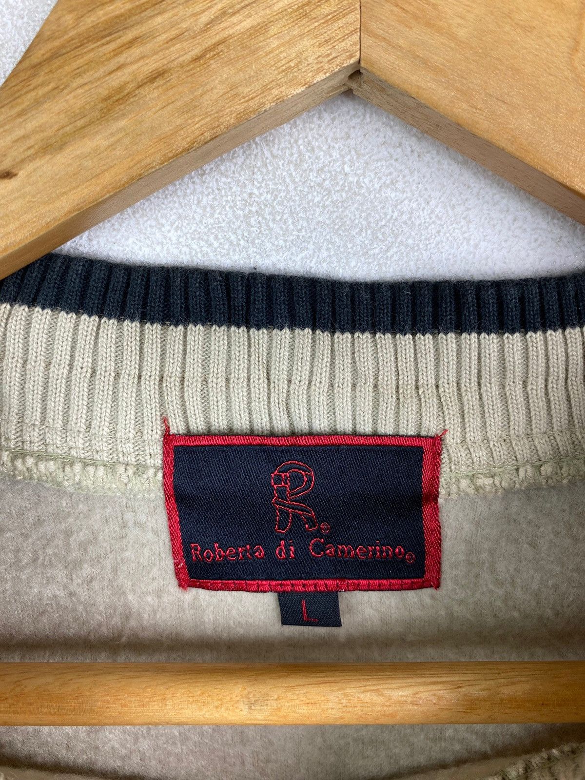 Roberta di Camerino ROBERTA DI CAMERINO BIG LOGO EMBROIDERY FLEECE SWEATSHIRT Size US L / EU 52-54 / 3 - 4 Thumbnail