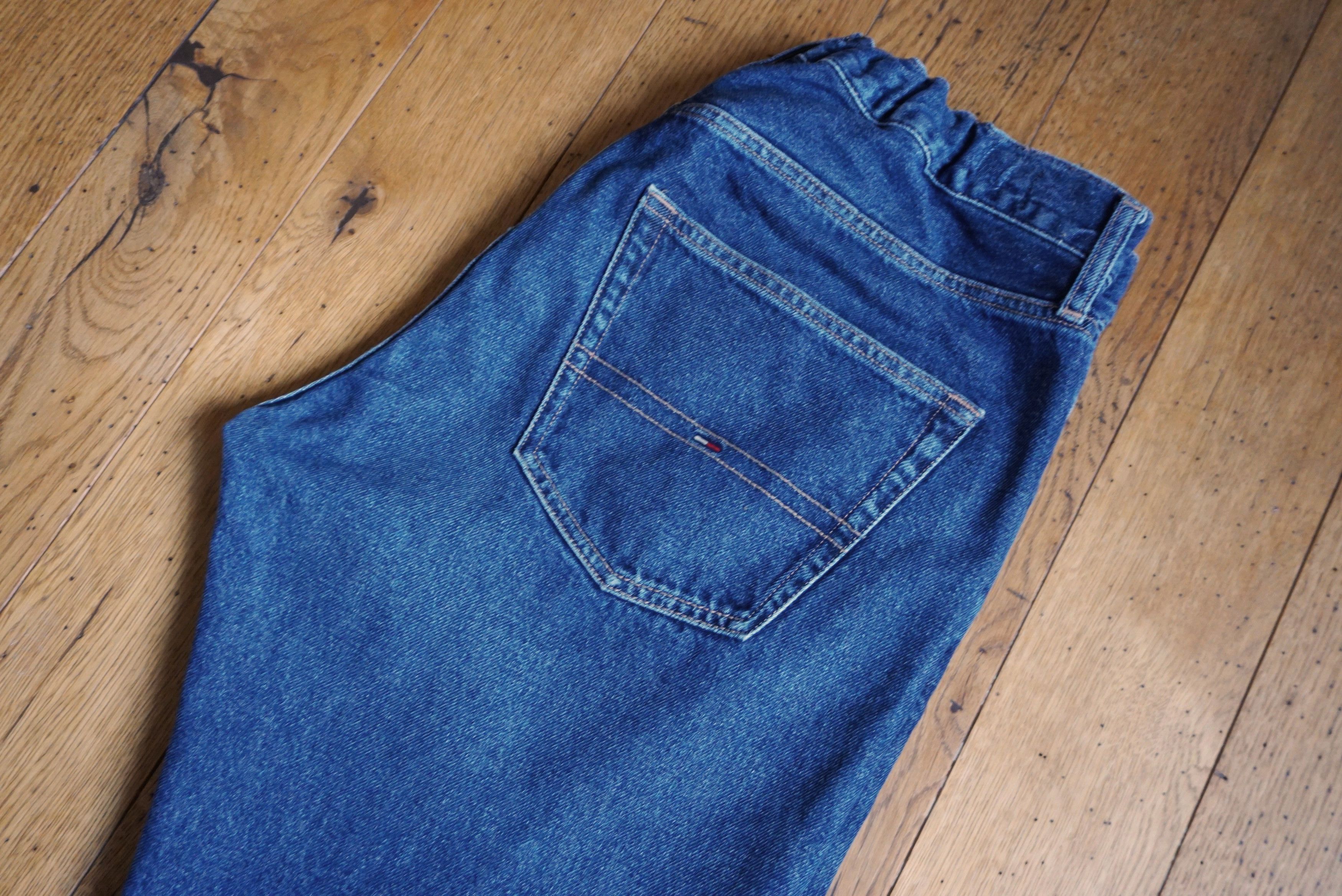 Tommy Hilfiger Vintage Y2K Tommy Hilfiger 34 band waist jeans 90s cropped Size US 34 / EU 50 - 17 Thumbnail