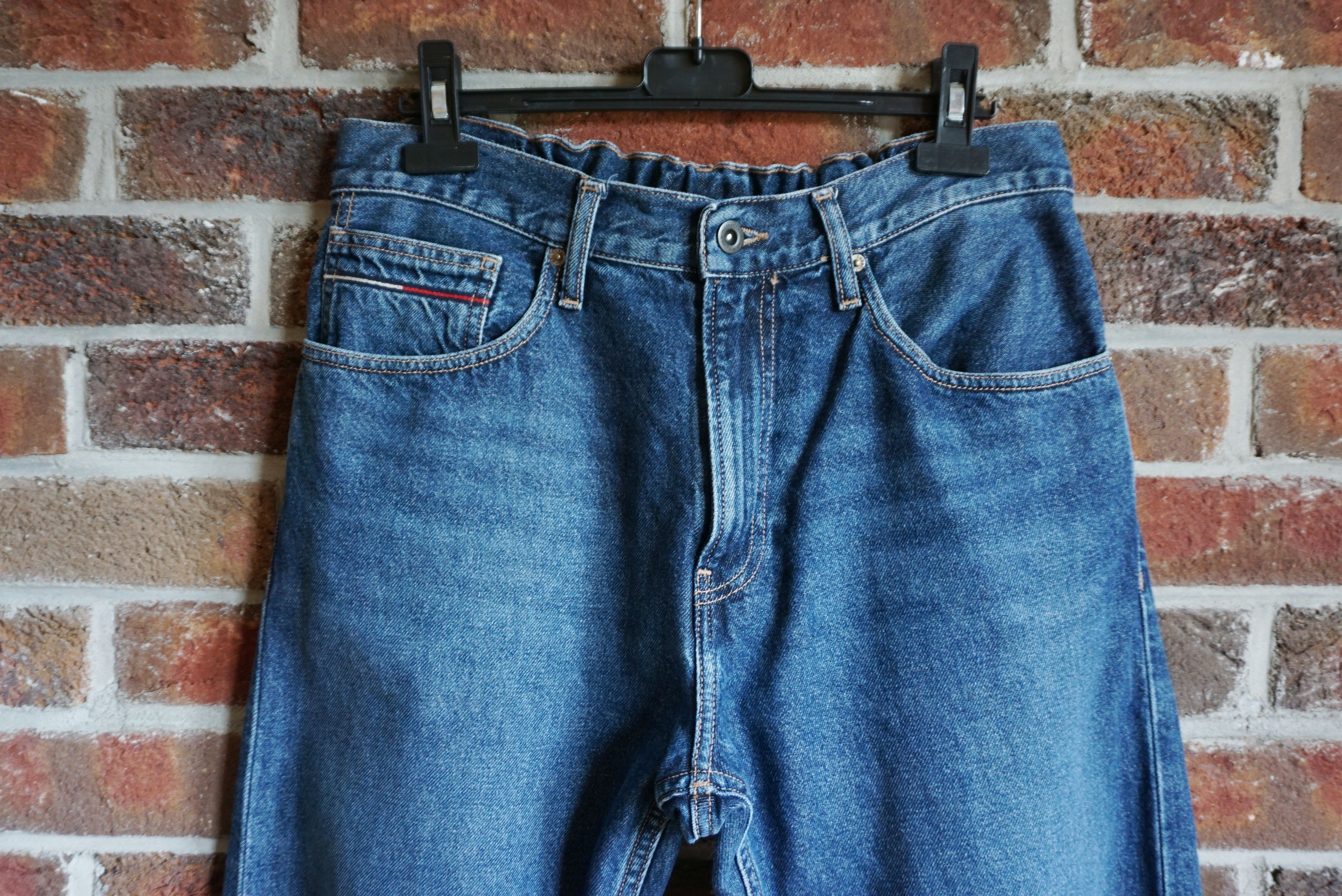Tommy Hilfiger Vintage Y2K Tommy Hilfiger 34 band waist jeans 90s cropped Size US 34 / EU 50 - 2 Thumbnail