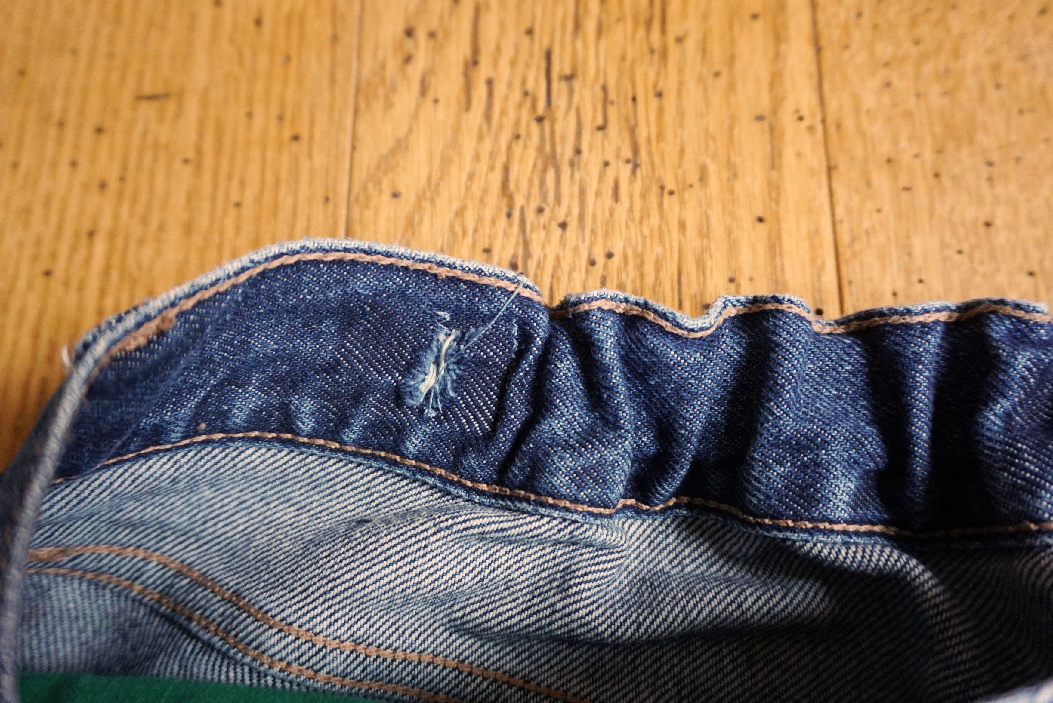 Tommy Hilfiger Vintage Y2K Tommy Hilfiger 34 band waist jeans 90s cropped Size US 34 / EU 50 - 7 Thumbnail