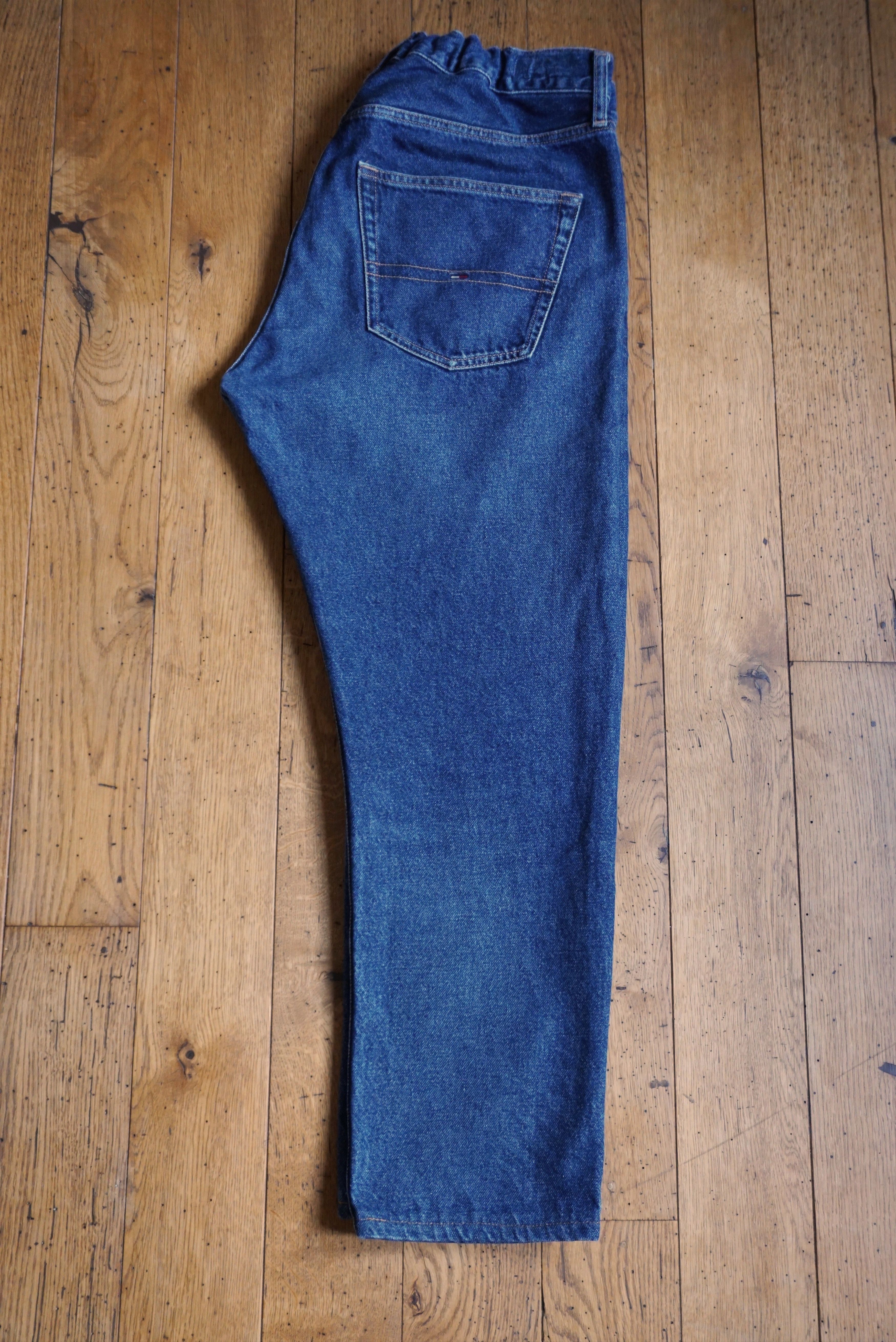 Tommy Hilfiger Vintage Y2K Tommy Hilfiger 34 band waist jeans 90s cropped Size US 34 / EU 50 - 16 Thumbnail