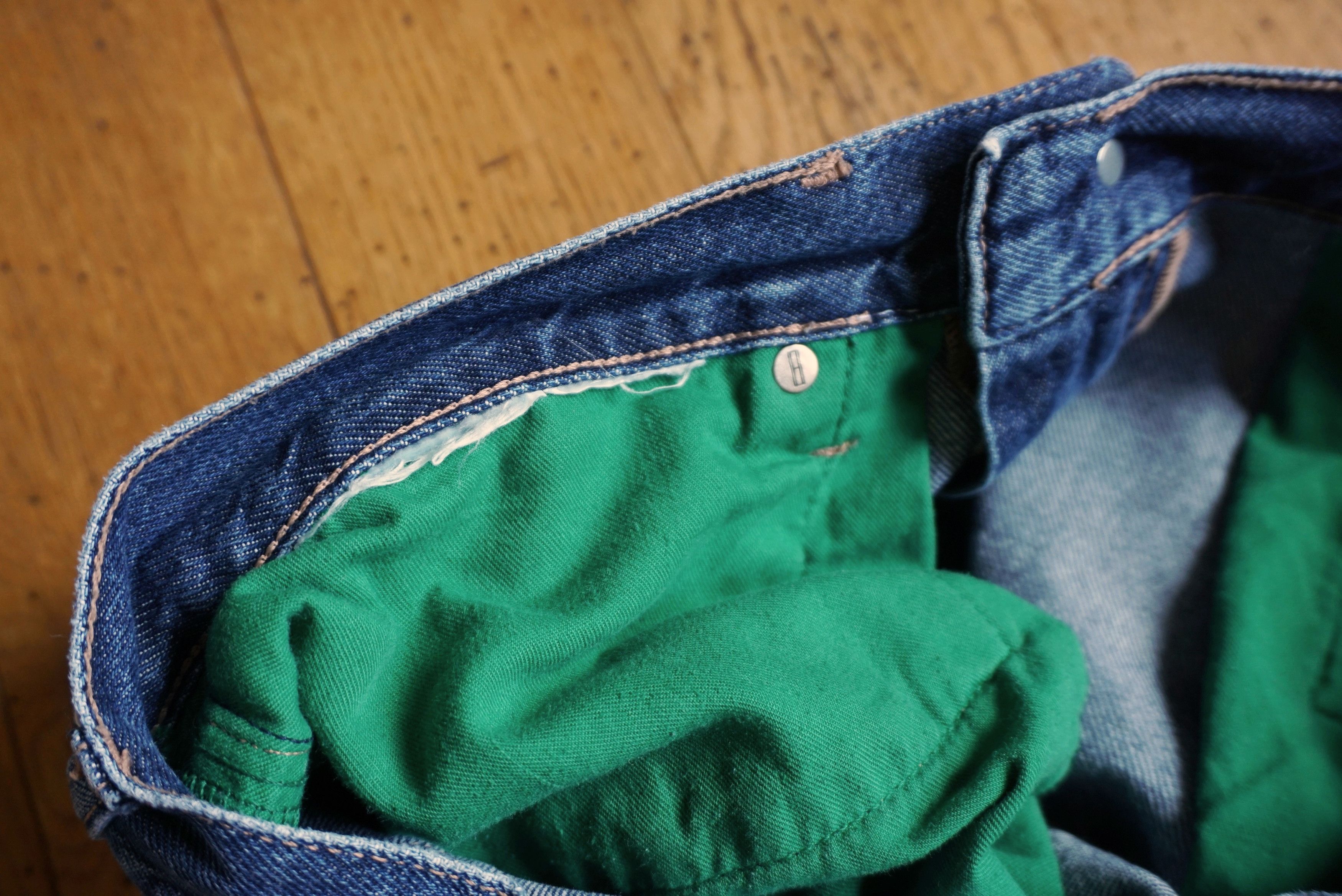 Tommy Hilfiger Vintage Y2K Tommy Hilfiger 34 band waist jeans 90s cropped Size US 34 / EU 50 - 15 Thumbnail
