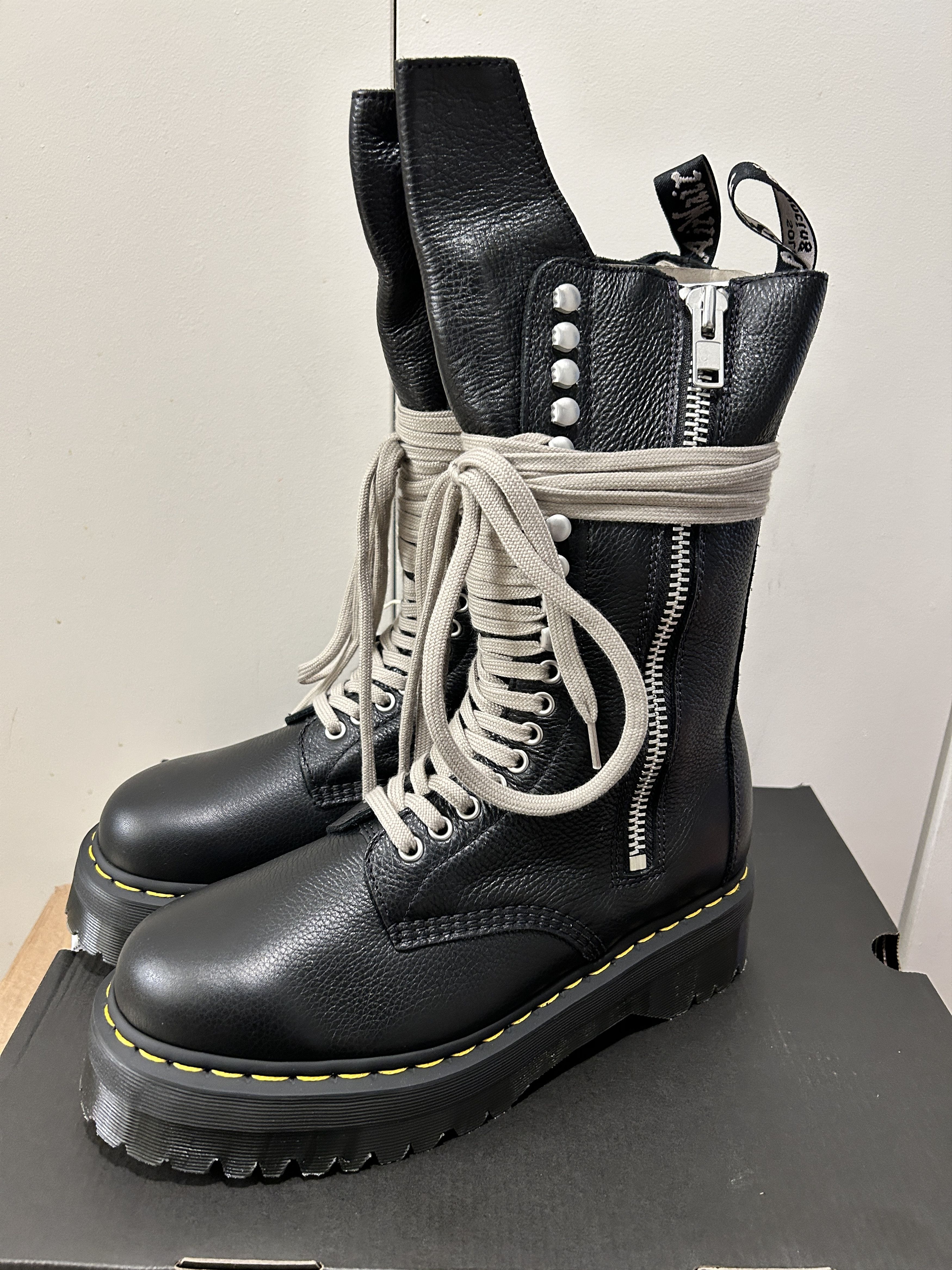 Dr. Martens × Rick Owens 1918 Quad Leather Sole Calf Length Boot Rick Owens Black Size US 12 / EU 45 - 3 Thumbnail