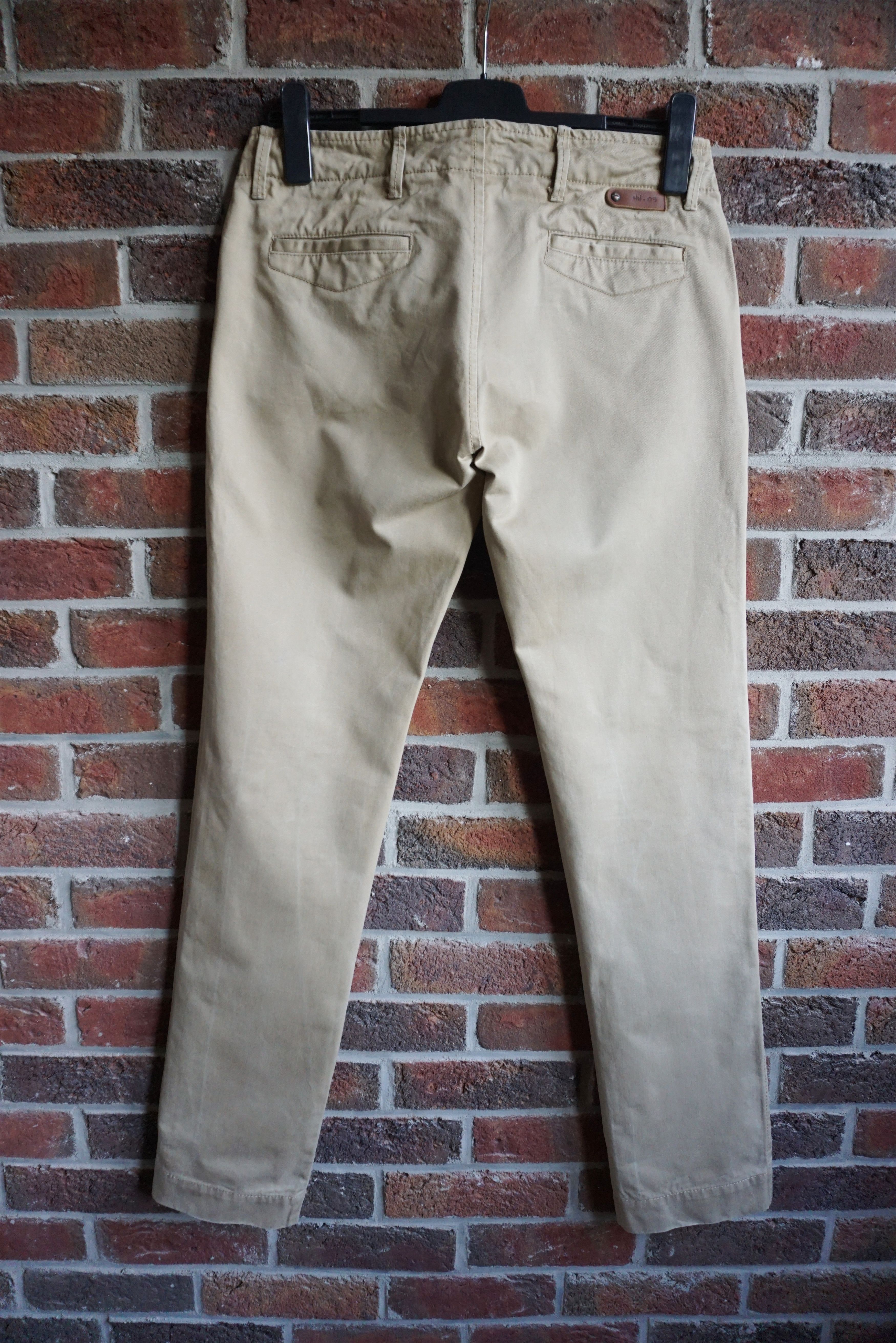 NN07 NN07 No Nationality Simon 32/34 brown chino trousers pants Size US 32 / EU 48 - 7 Thumbnail