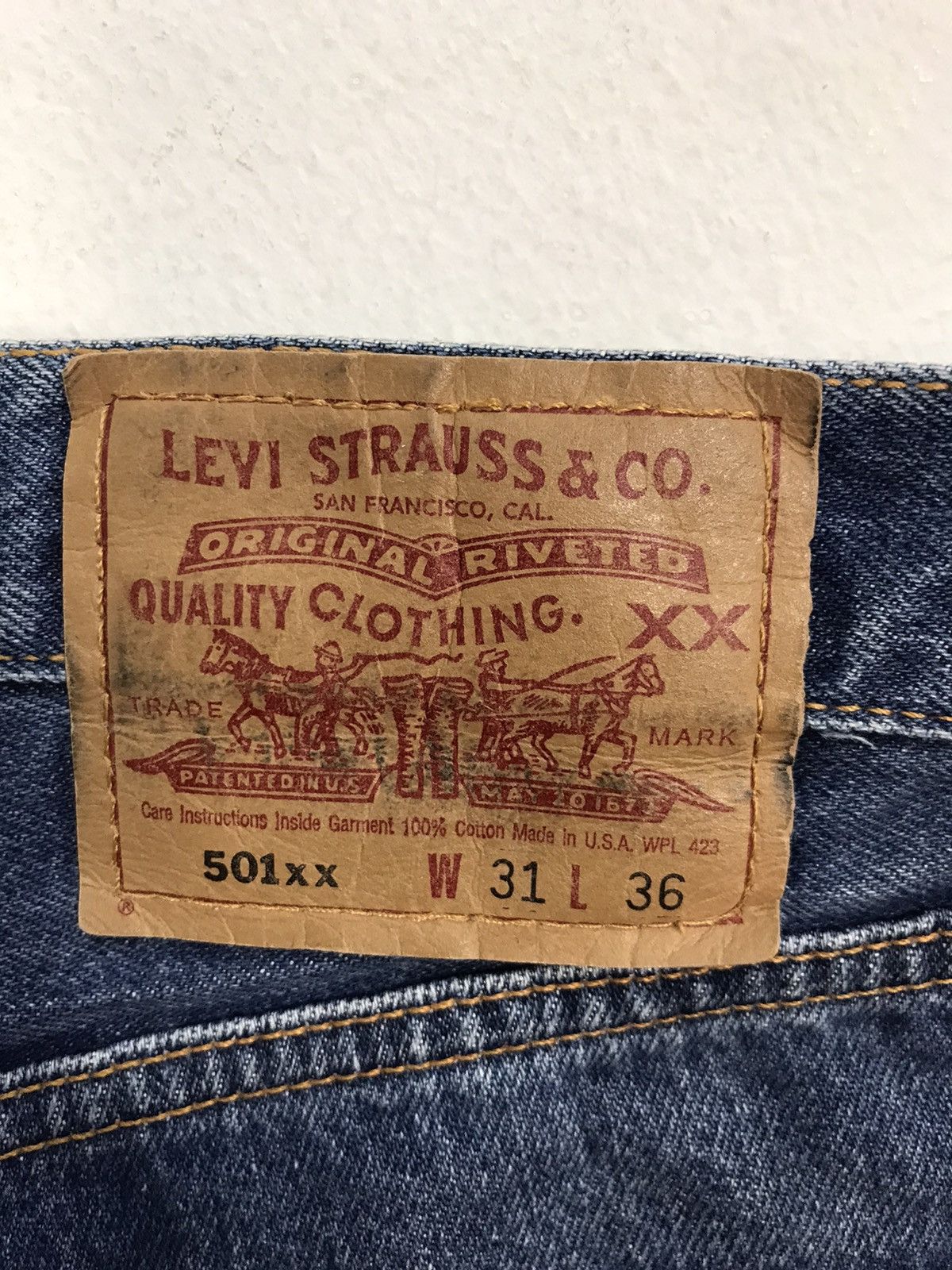 Levi's 90s Levi’s Strauss & Co Lot 501xx Buttonfly Straight Cut Size US 30 / EU 46 - 9 Thumbnail