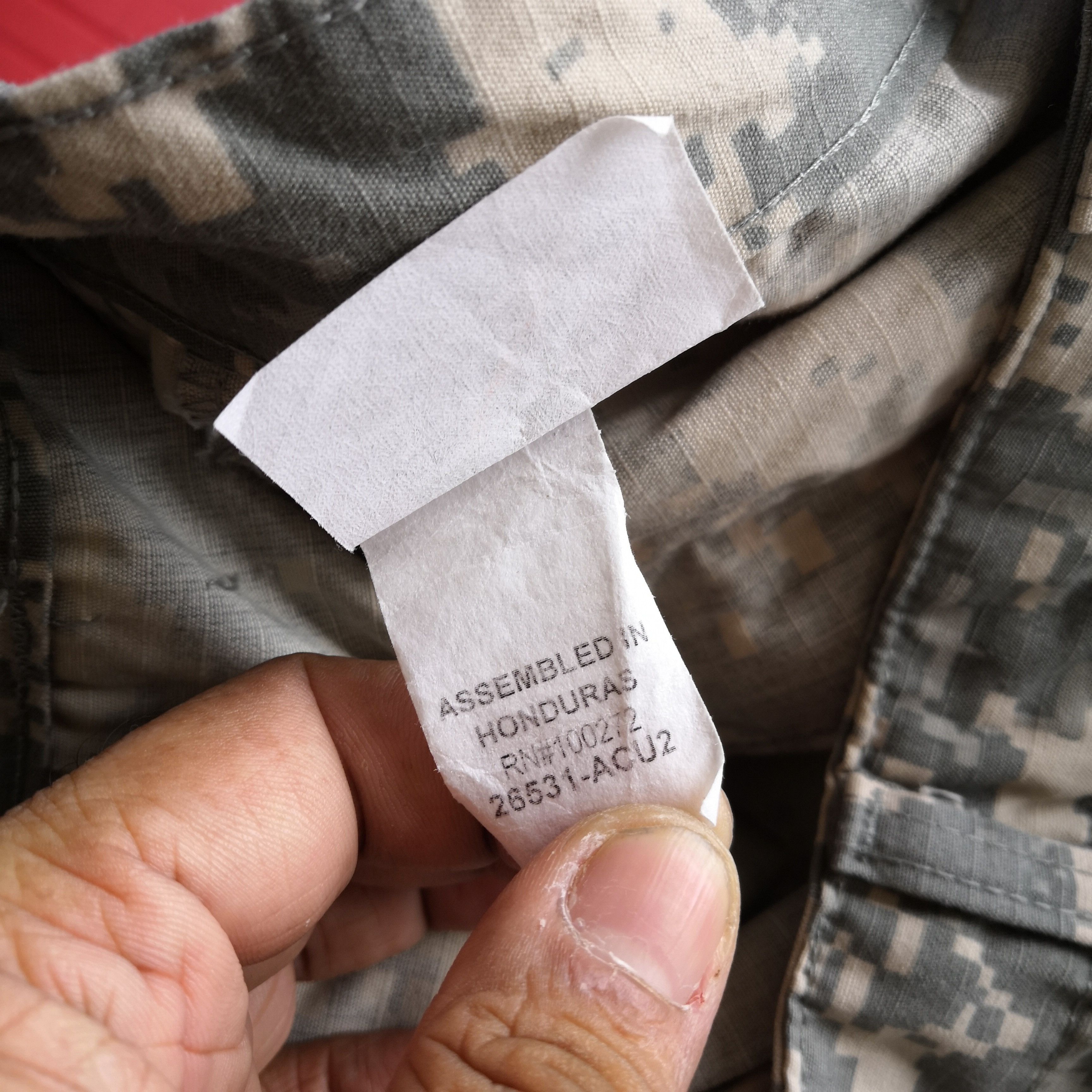 Japanese Brand × Vintage Digital Camouflage Cargo Pants Military Fatigue Trousers Size 28" / US 6 / IT 42 - 8 Thumbnail