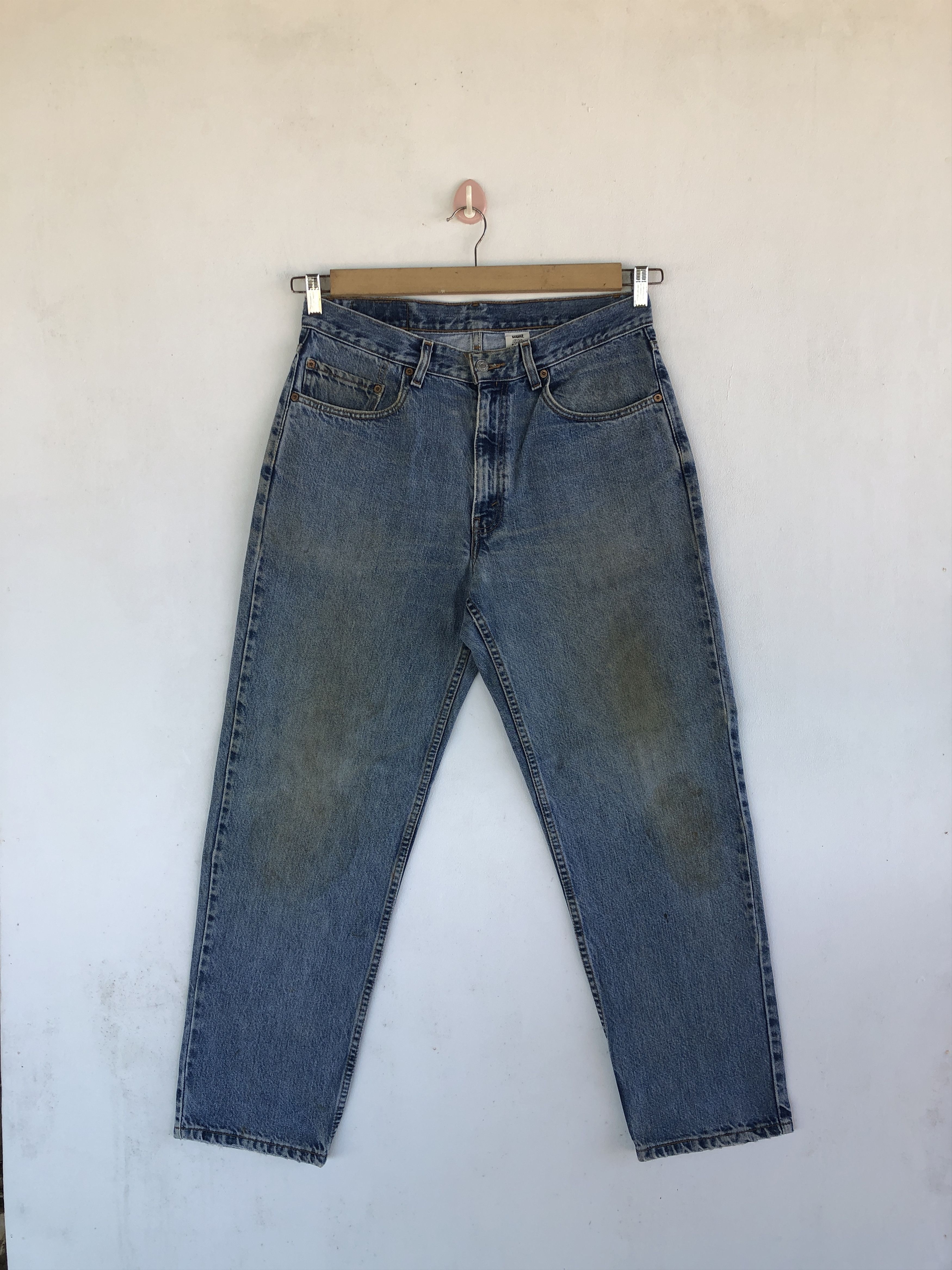 Levi's Vintage Levis Dirty Blue Light Wash Jeans Levi's 550 Denim Size 30" / US 8 / IT 44 - 1 Thumbnail