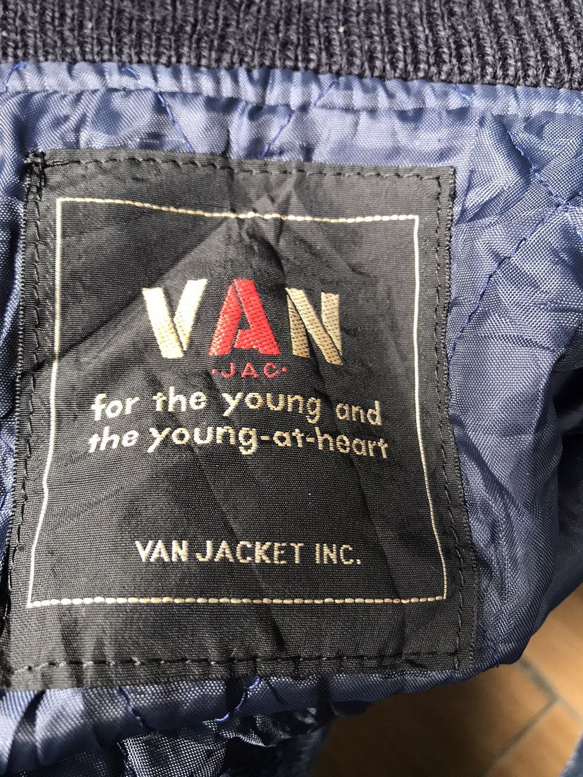 Japanese Brand VAN jac American Football Team Baseball Varsity Size US M / EU 48-50 / 2 - 13 Thumbnail