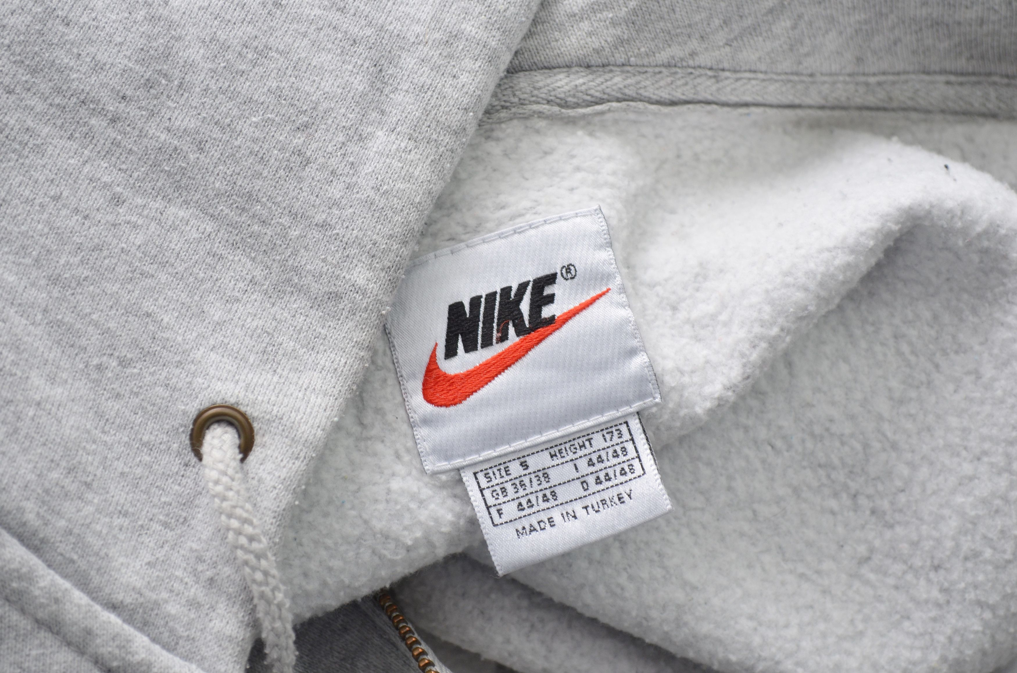 Nike × Vintage Vintage Nike Full Zip Embroided Logo Grey Hoodie 90s y2k Size US S / EU 44-46 / 1 - 8 Thumbnail