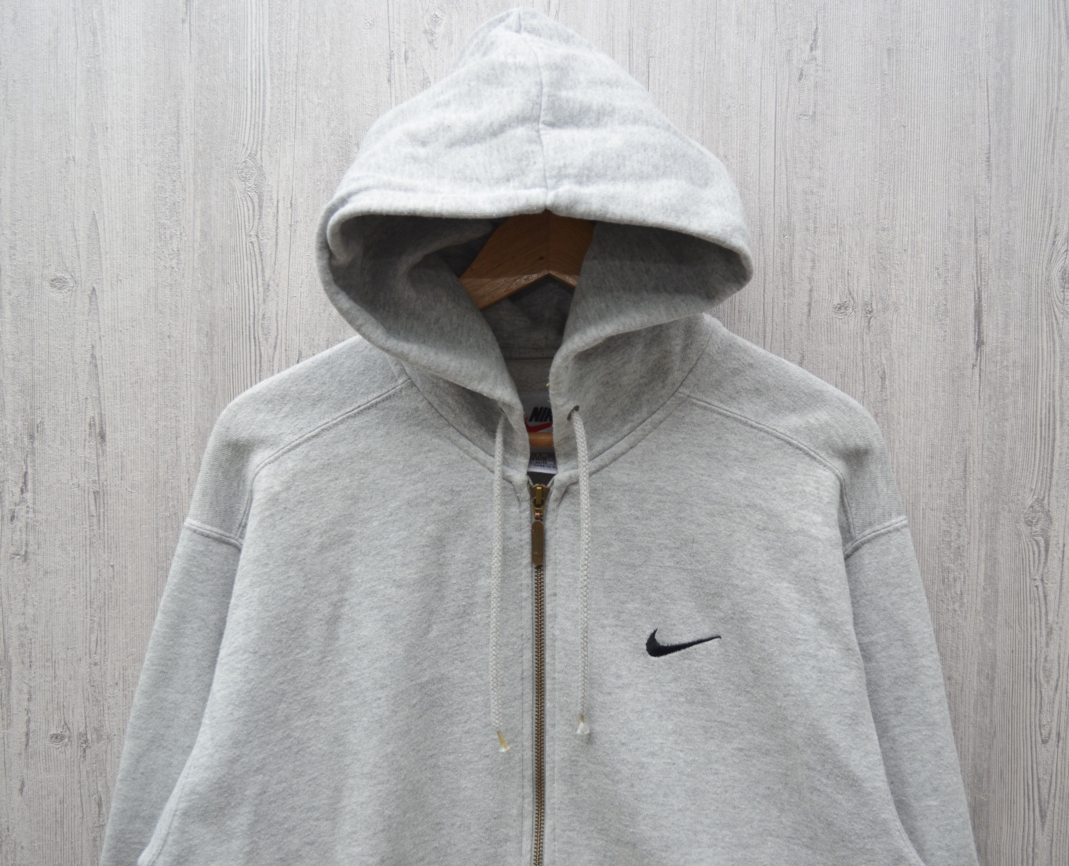 Nike × Vintage Vintage Nike Full Zip Embroided Logo Grey Hoodie 90s y2k Size US S / EU 44-46 / 1 - 3 Thumbnail