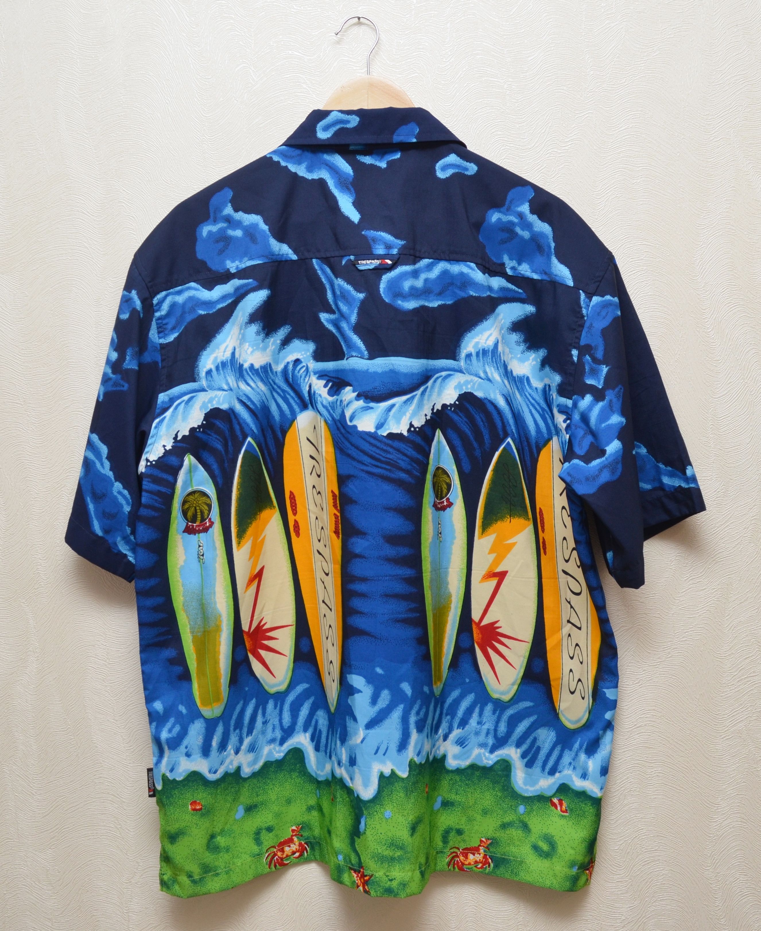 Vintage Vintage 90's Trespass Hawaiian Shirt Sz L Surf Size US L / EU 52-54 / 3 - 4 Thumbnail