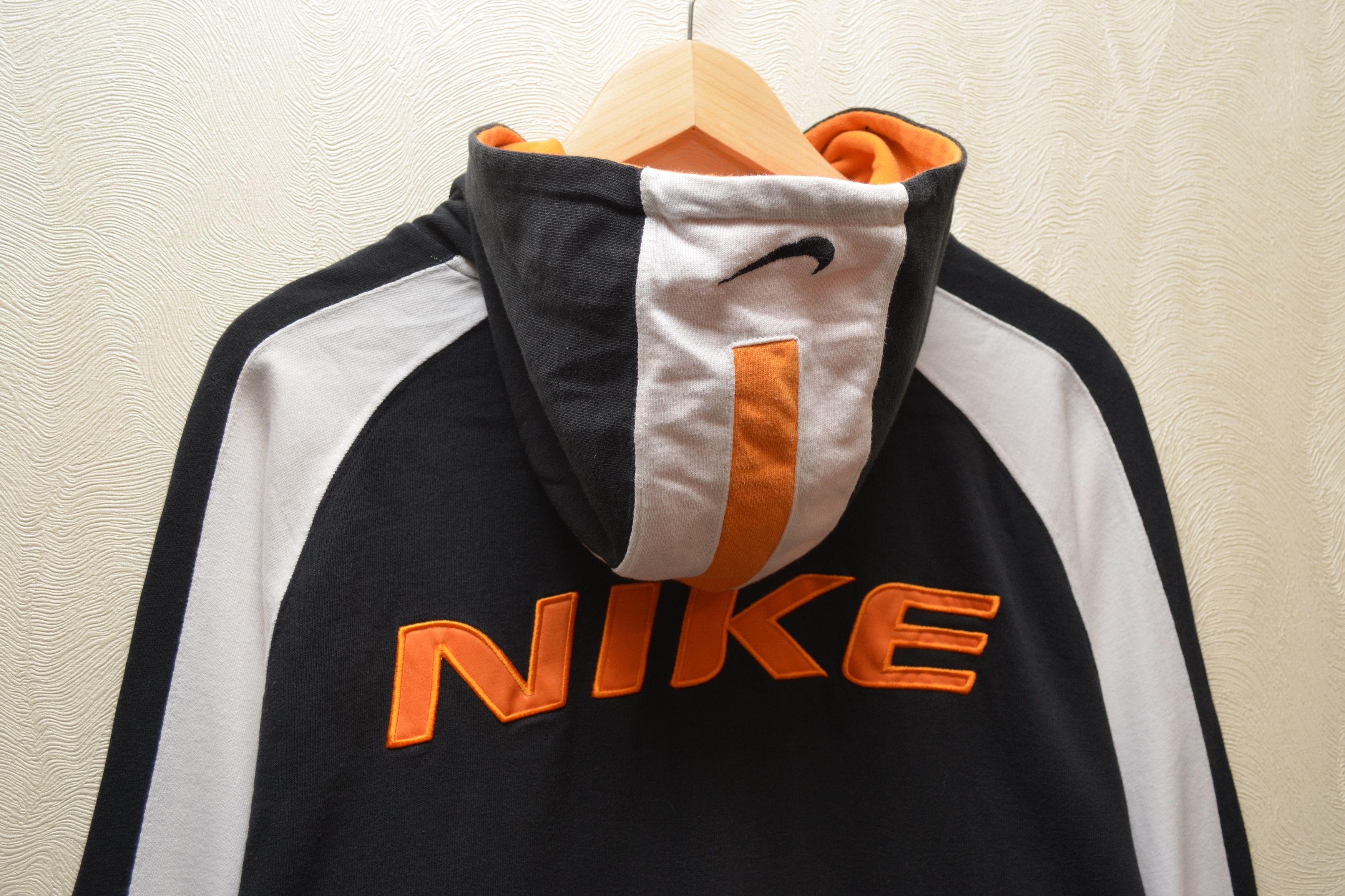 Nike × Vintage Nike Vintage Big Embroided Logo Hoodie 90s y2k Size US M / EU 48-50 / 2 - 8 Thumbnail