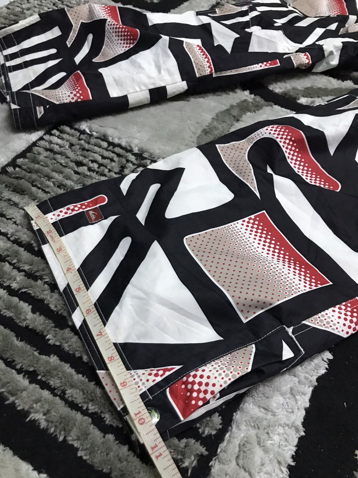 Quiksilver Quiksilver fullprint ski pants Size US 36 / EU 52 - 15 Thumbnail