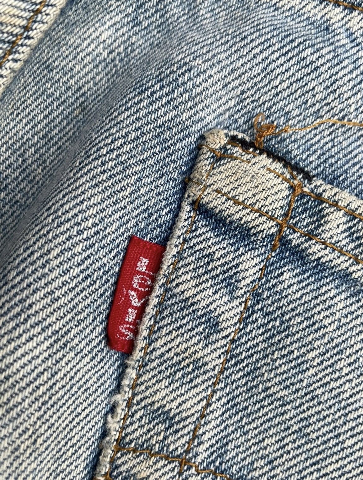 Levi's Levis 501 e 1983 Vintage Redline Selvedge Aging Wash Denim Size US 30 / EU 46 - 14 Thumbnail