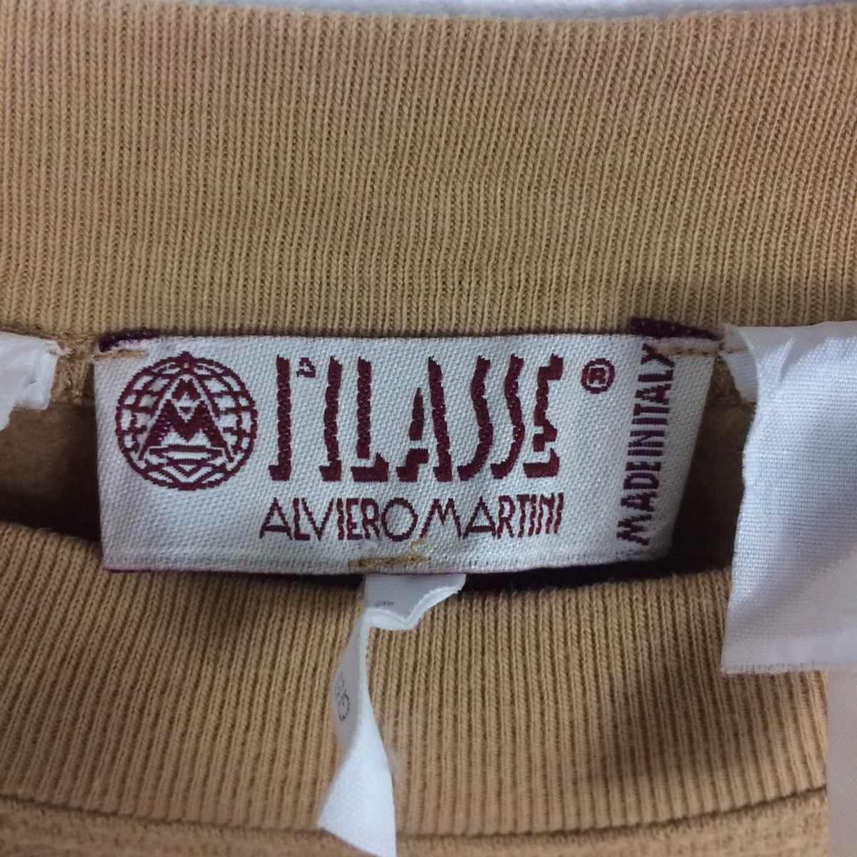 Alviero Martini Alviero Martini Crew Neck Sweatshirt Jumper Size US S / EU 44-46 / 1 - 5 Thumbnail