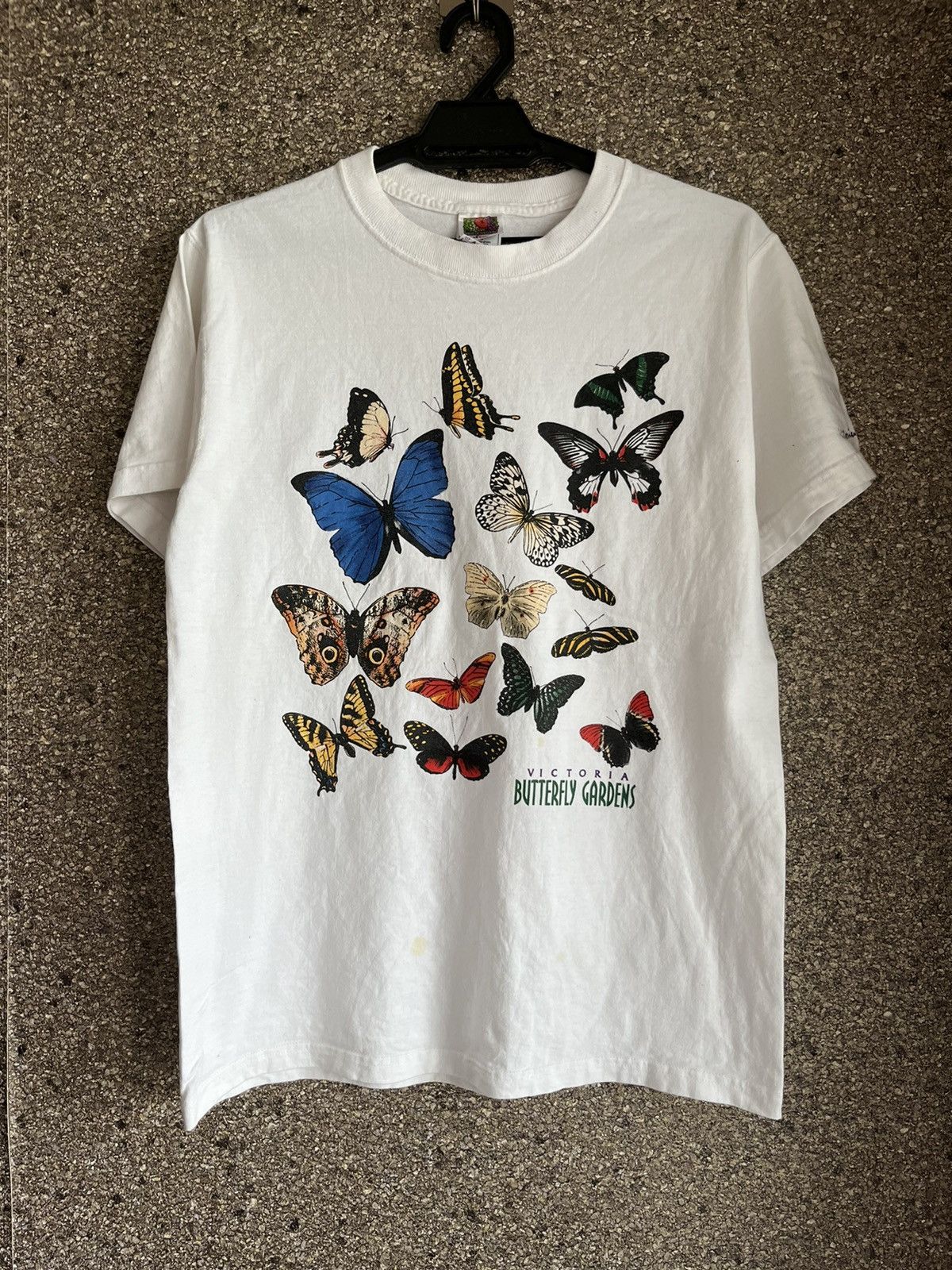 image of Butterfly Gardens Ft15 in White, Men's (Size Medium)