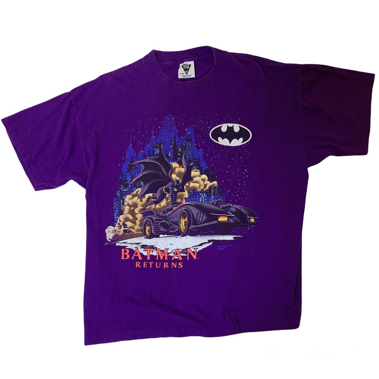 image of Vintage 90's Batman Returns Single Stitch Ssi Tag T-Shirt in Purple, Men's (Size Small)