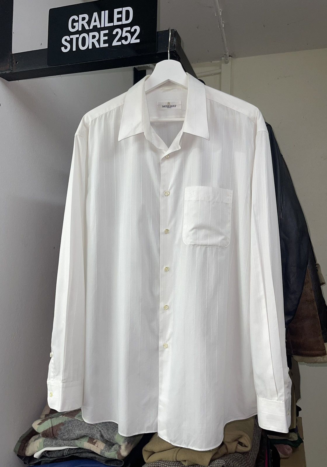 Montagut Vintage Montagut Paris Shirts Size US L / EU 52-54 / 3 - 5 Thumbnail