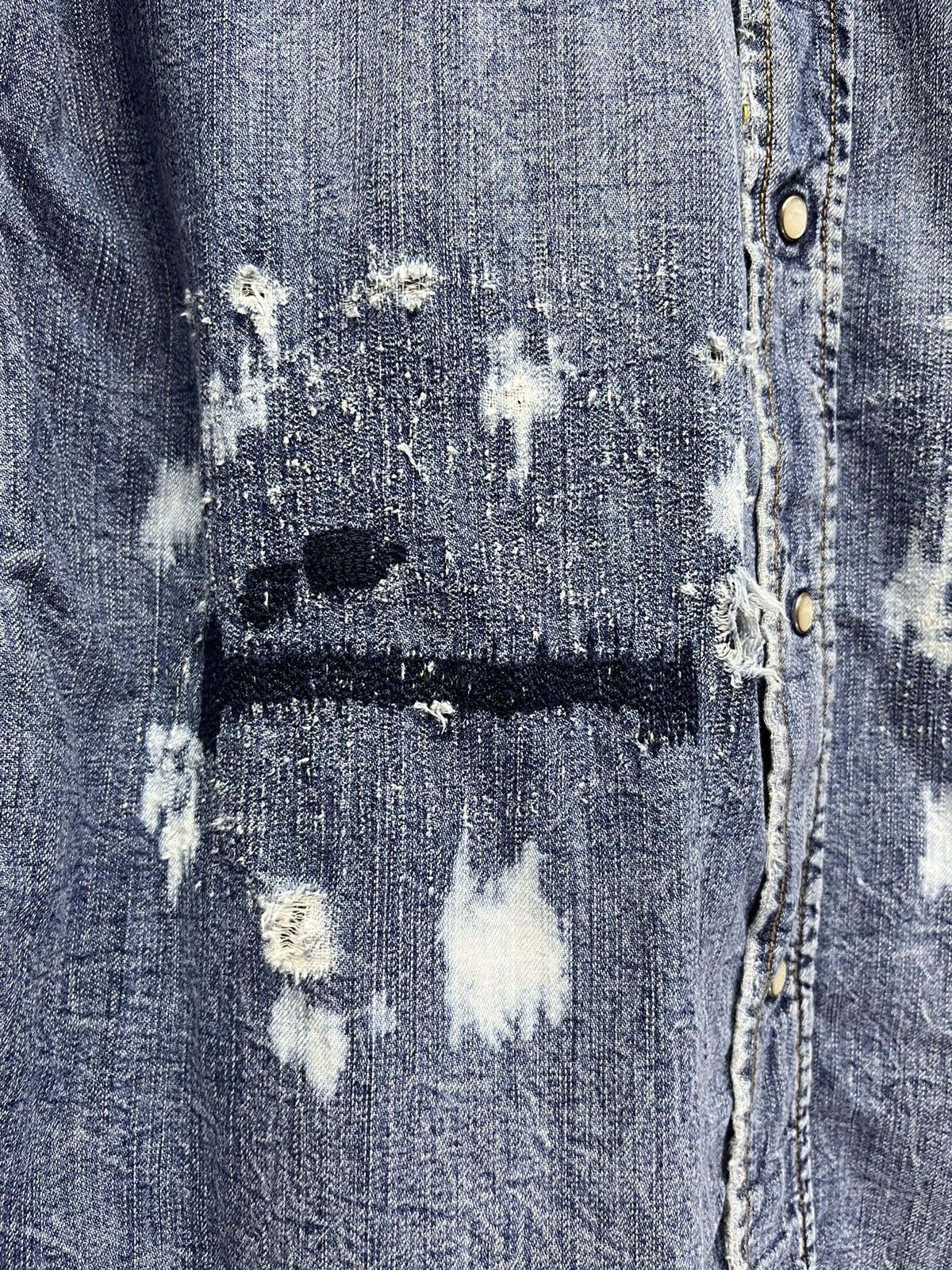 Edwin EDWIN Pearl SnapButton Distressed Damage Design Denim Shirt Size US S / EU 44-46 / 1 - 8 Thumbnail
