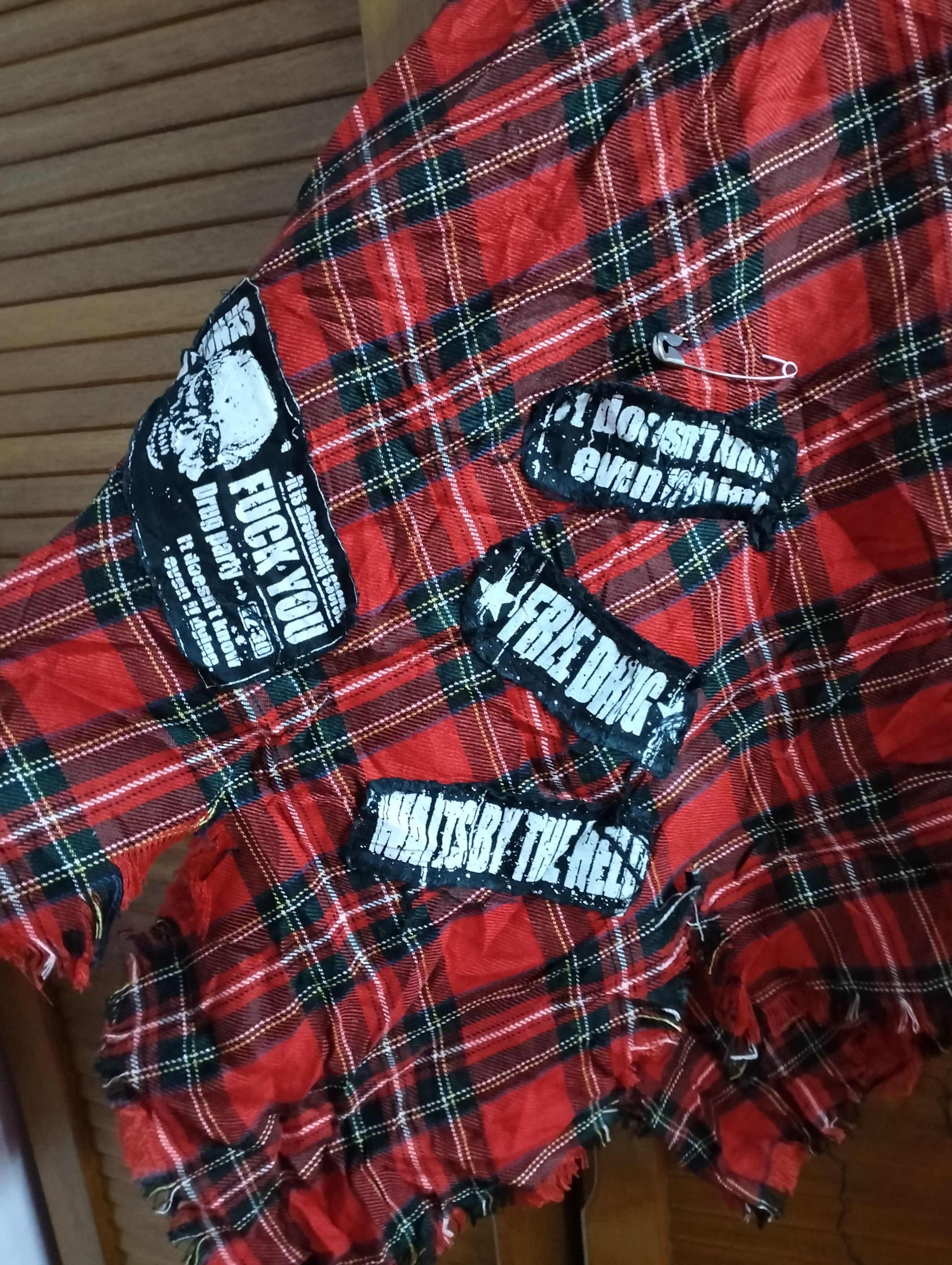 Seditionaries RARE🔥 MAD PUNK Mini Skirt Patch Zipper Design Size 27" / US 4 / IT 40 - 7 Thumbnail