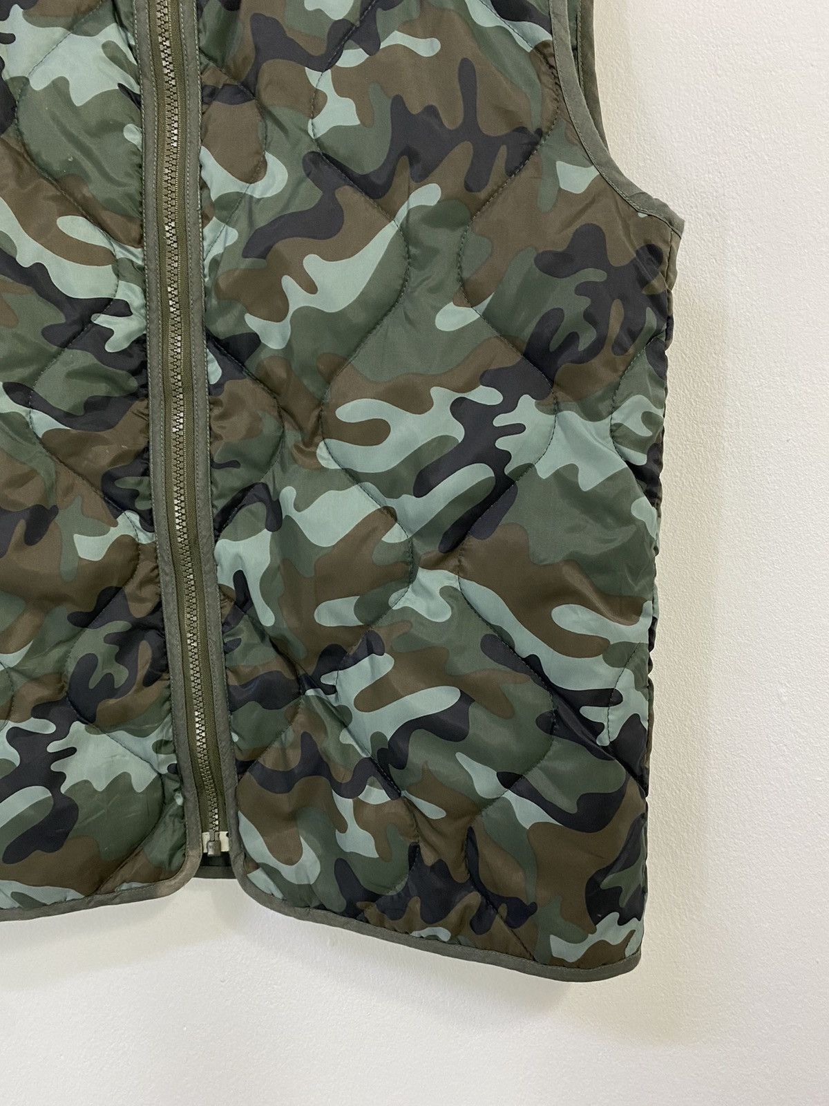 Neighborhood Neighborhood 01 Quilted Camo Vest Design Rare Design Size US L / EU 52-54 / 3 - 5 Thumbnail