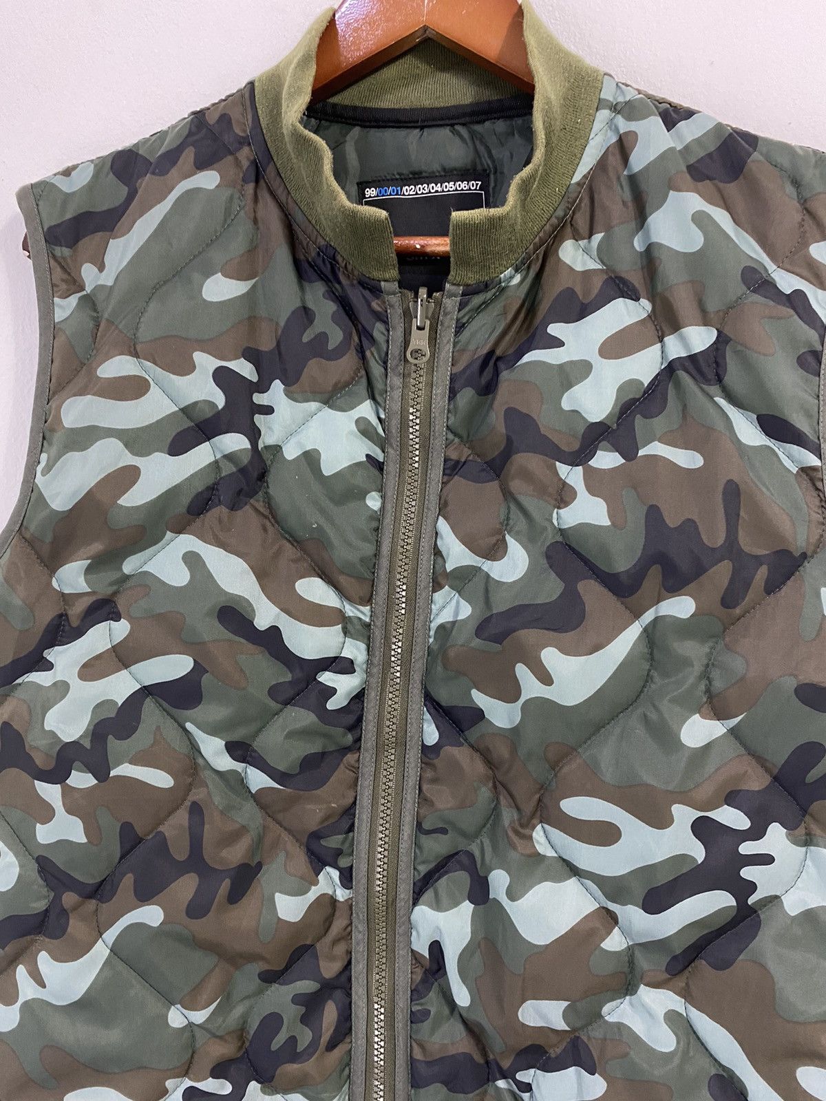Neighborhood Neighborhood 01 Quilted Camo Vest Design Rare Design Size US L / EU 52-54 / 3 - 4 Thumbnail